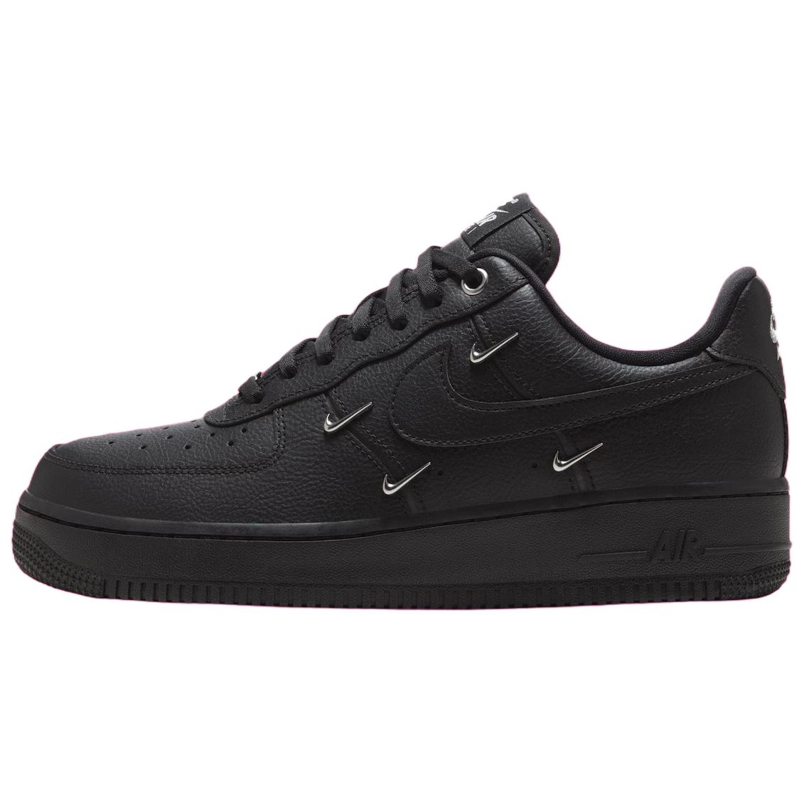 (Women) Nike Air Force 1 ’07 LX ‚Black Silver Mini Swoosh‘