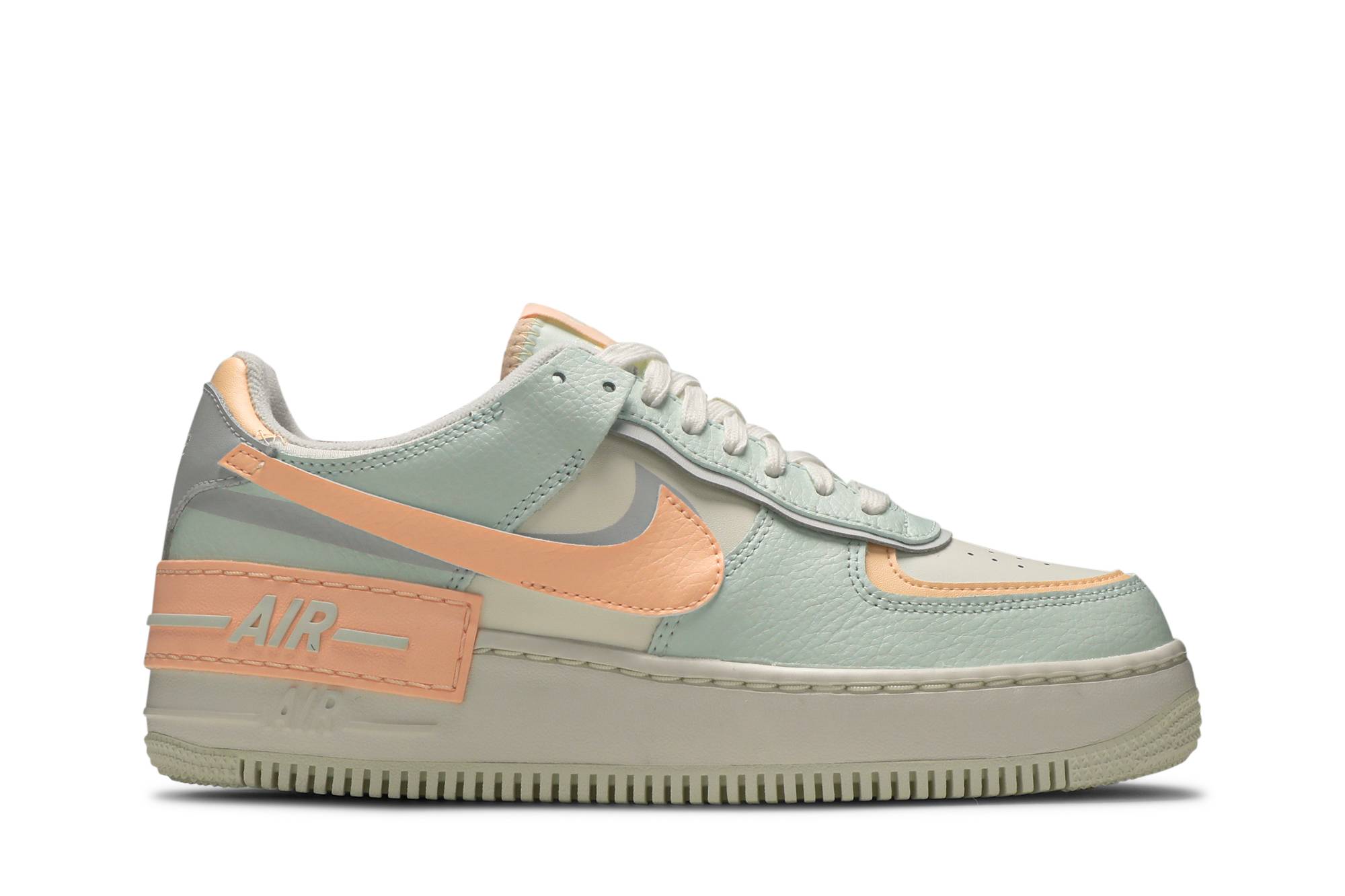 (Women) Nike Air Force 1 Shadow ‚Barely Green Crimson Tint‘