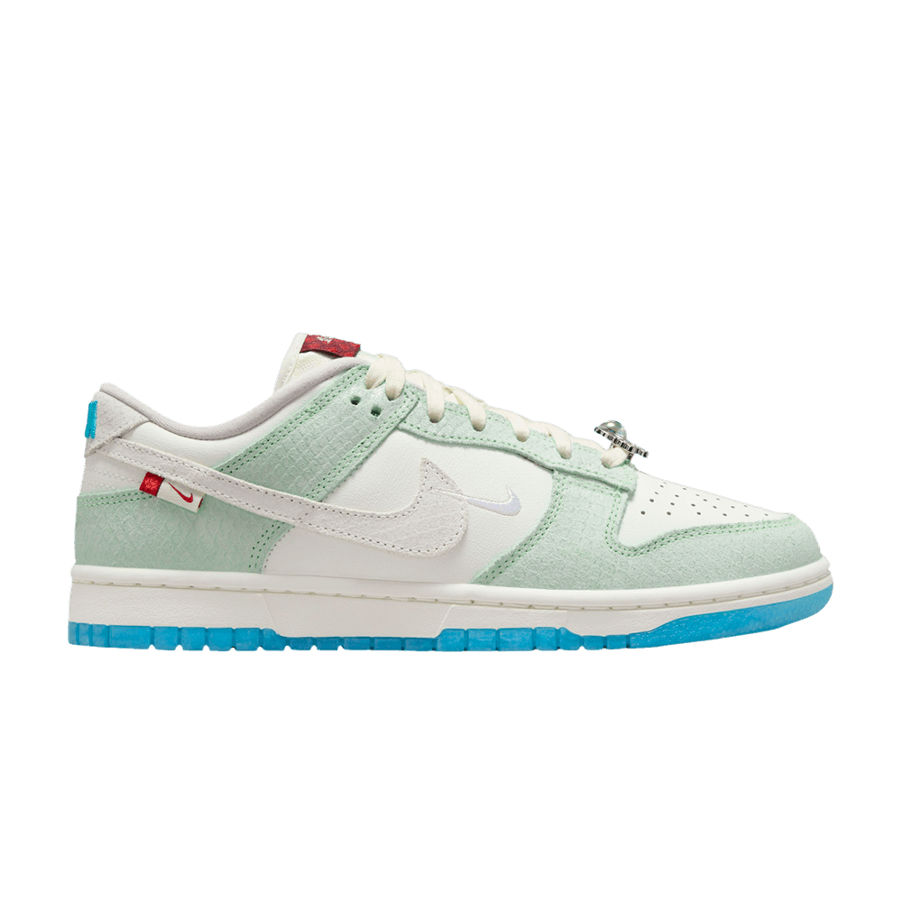(Women) Nike Dunk Low LX ‚Year of the Dragon‘