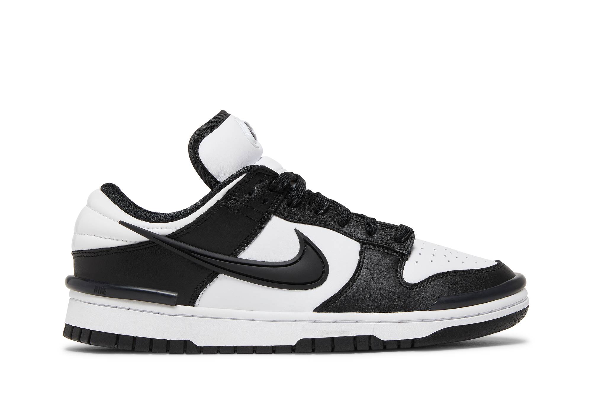 (Women) Nike Dunk Low Twist ‚Panda‘