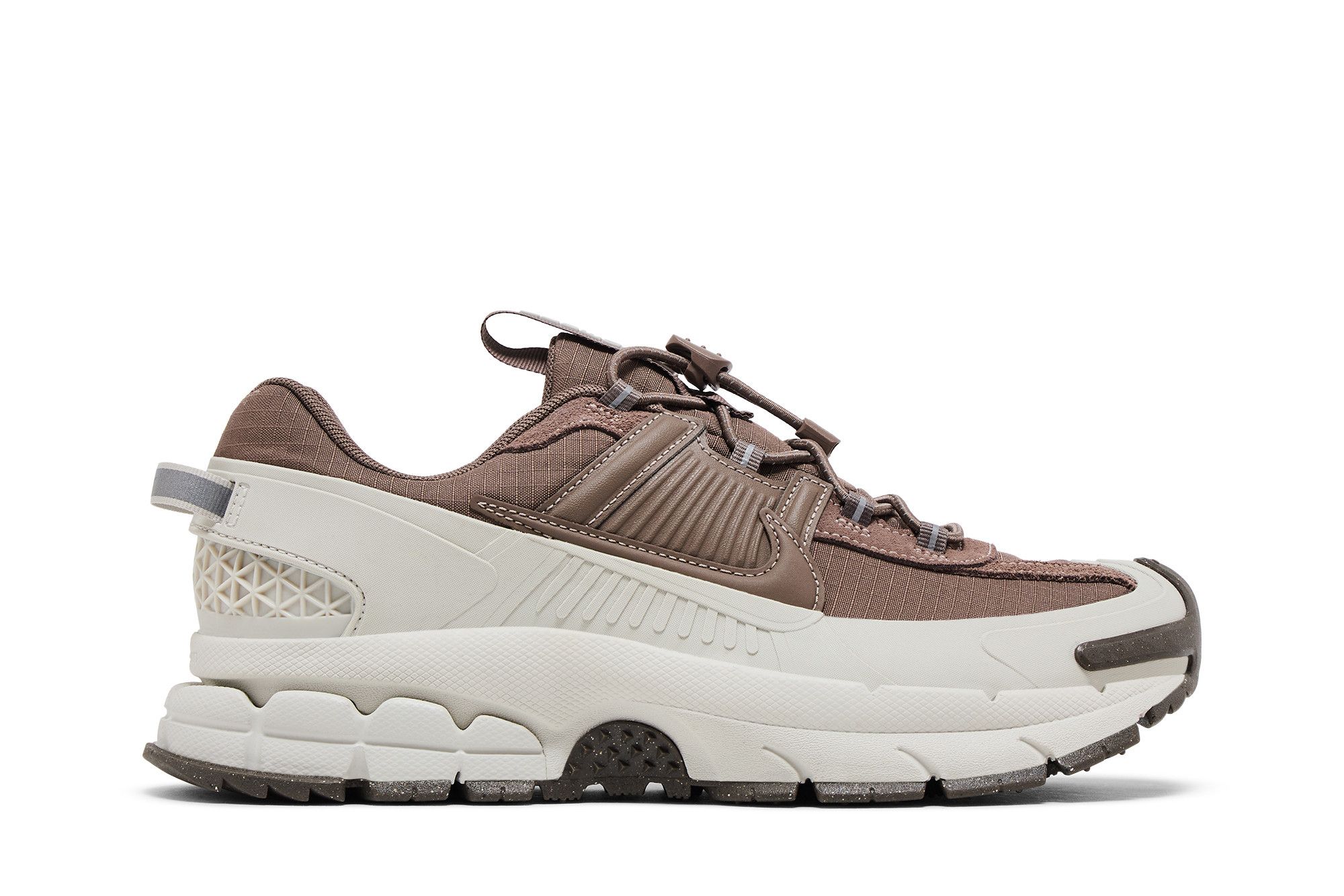 (Women) Nike Zoom Vomero Roam ‚Light Bone Mink Brown‘