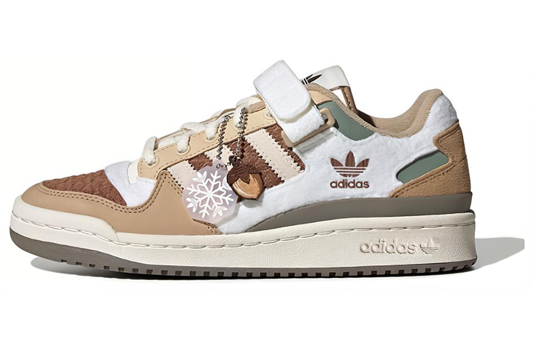 adidas Forum Low ‚Snowflakes & Acorns‘