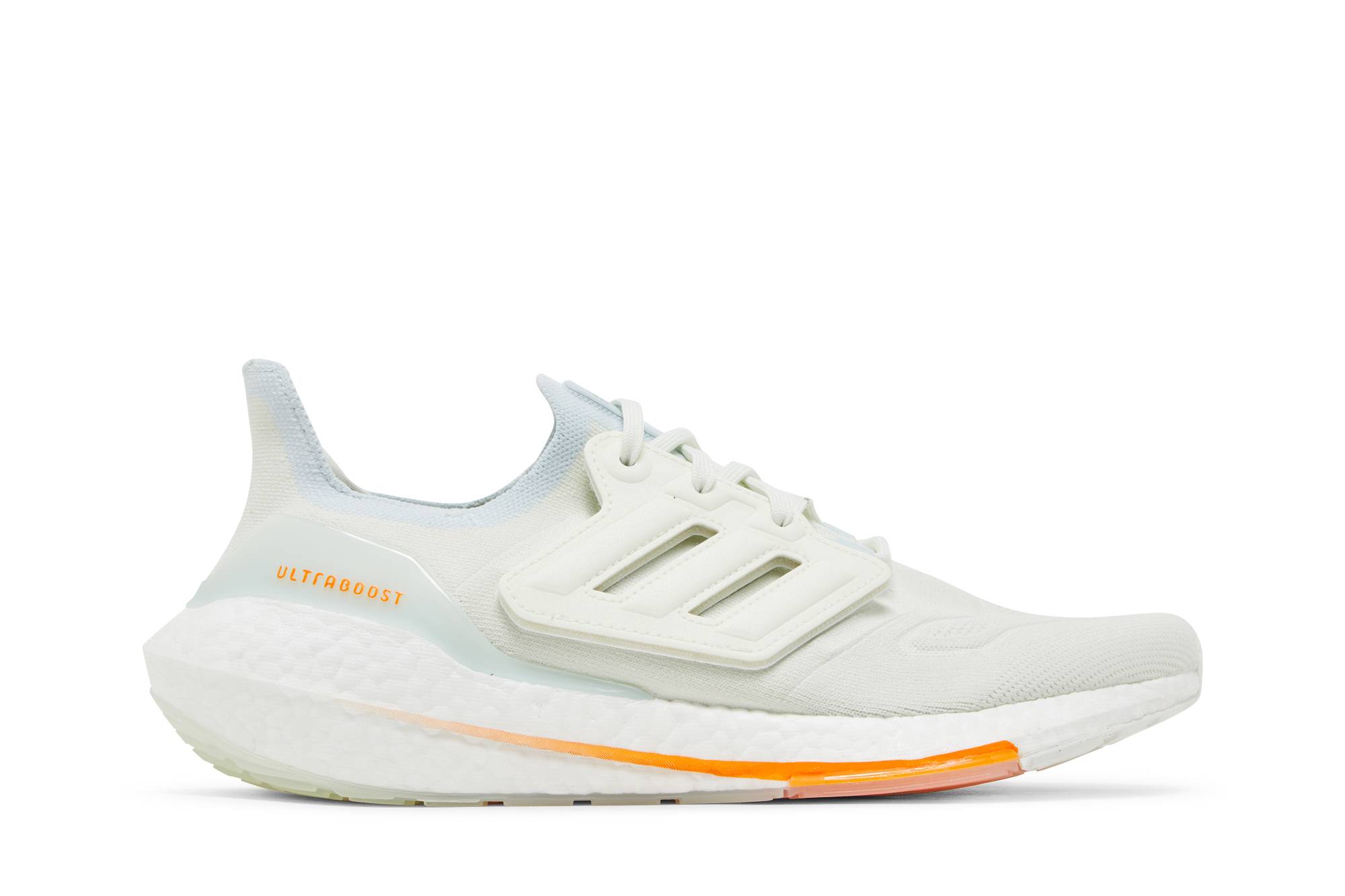 adidas UltraBoost 22 ‚White Blue Tint‘