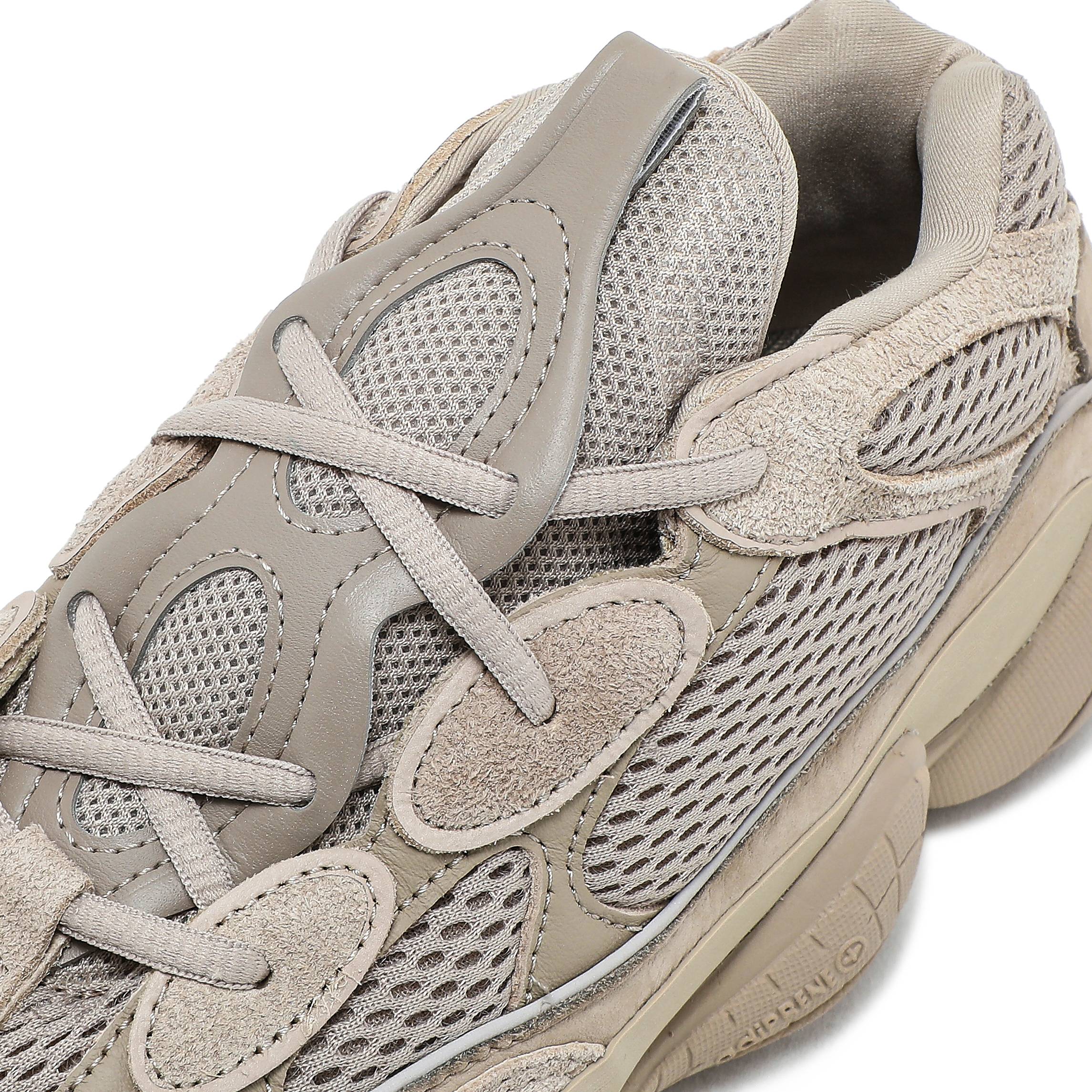 adidas Yeezy 500 ‚Taupe Light‘