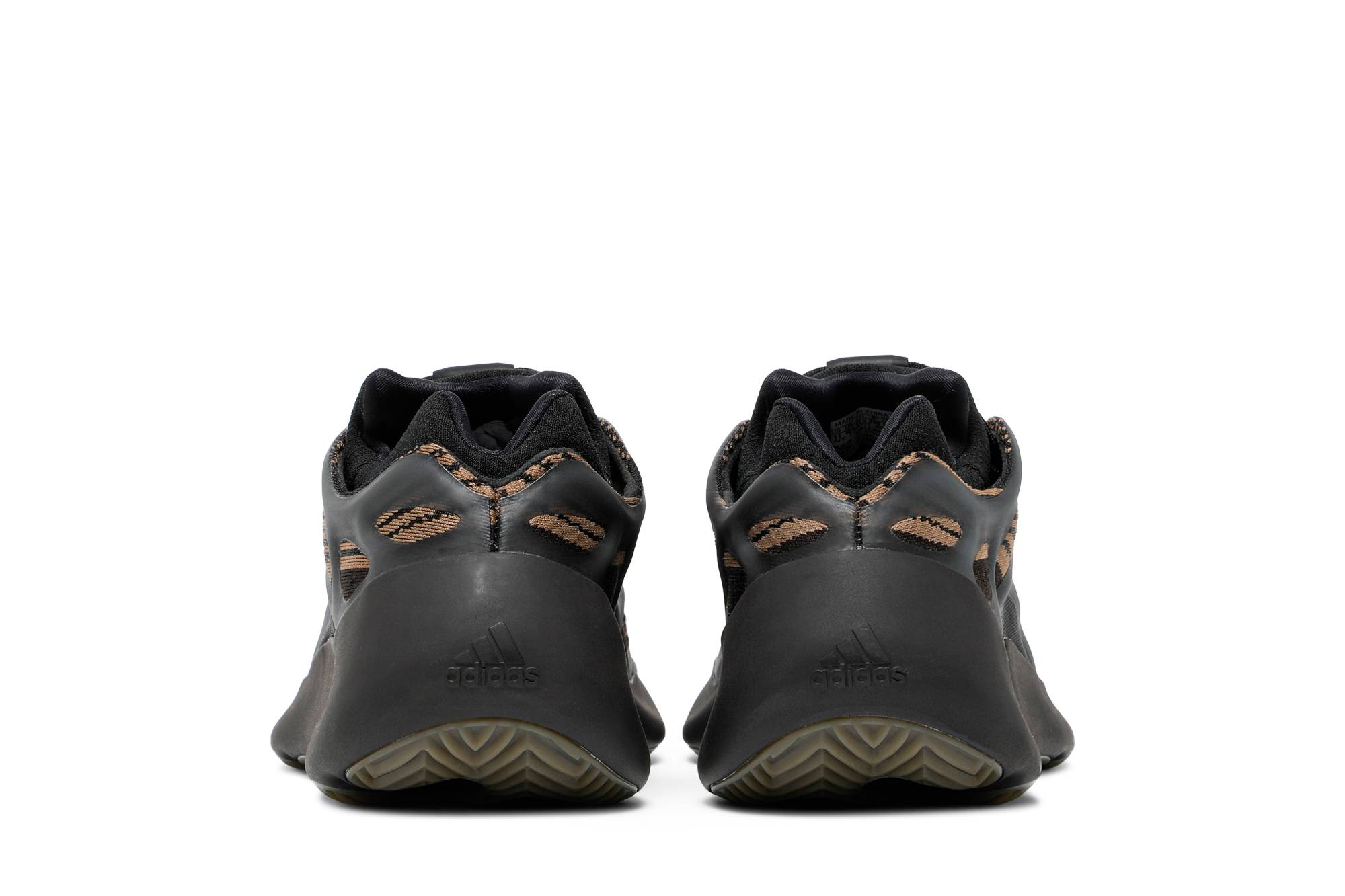 adidas Yeezy 700 V3 ‚Clay Brown‘