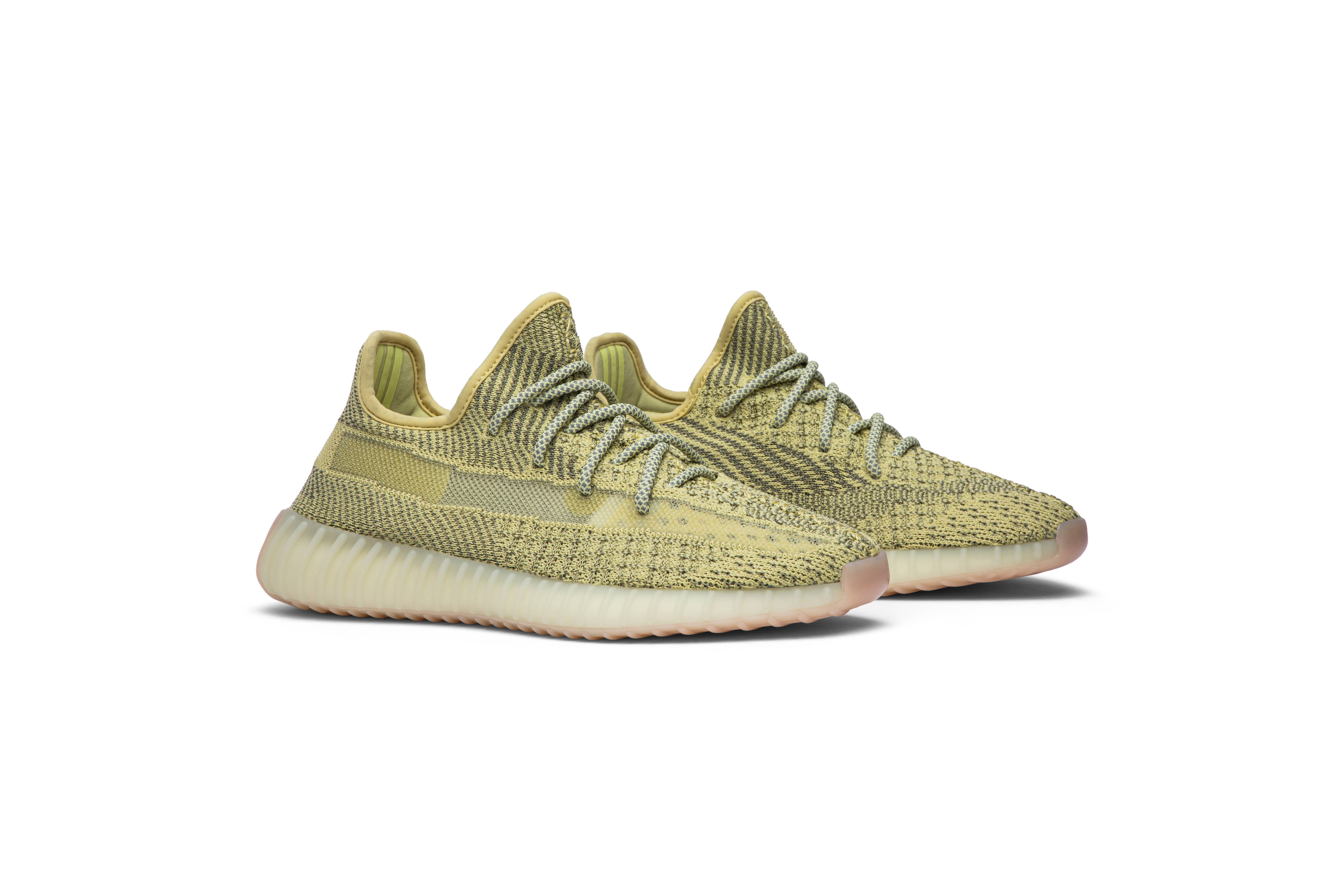 adidas Yeezy Boost 350 V2 ‚Antlia Reflective‘