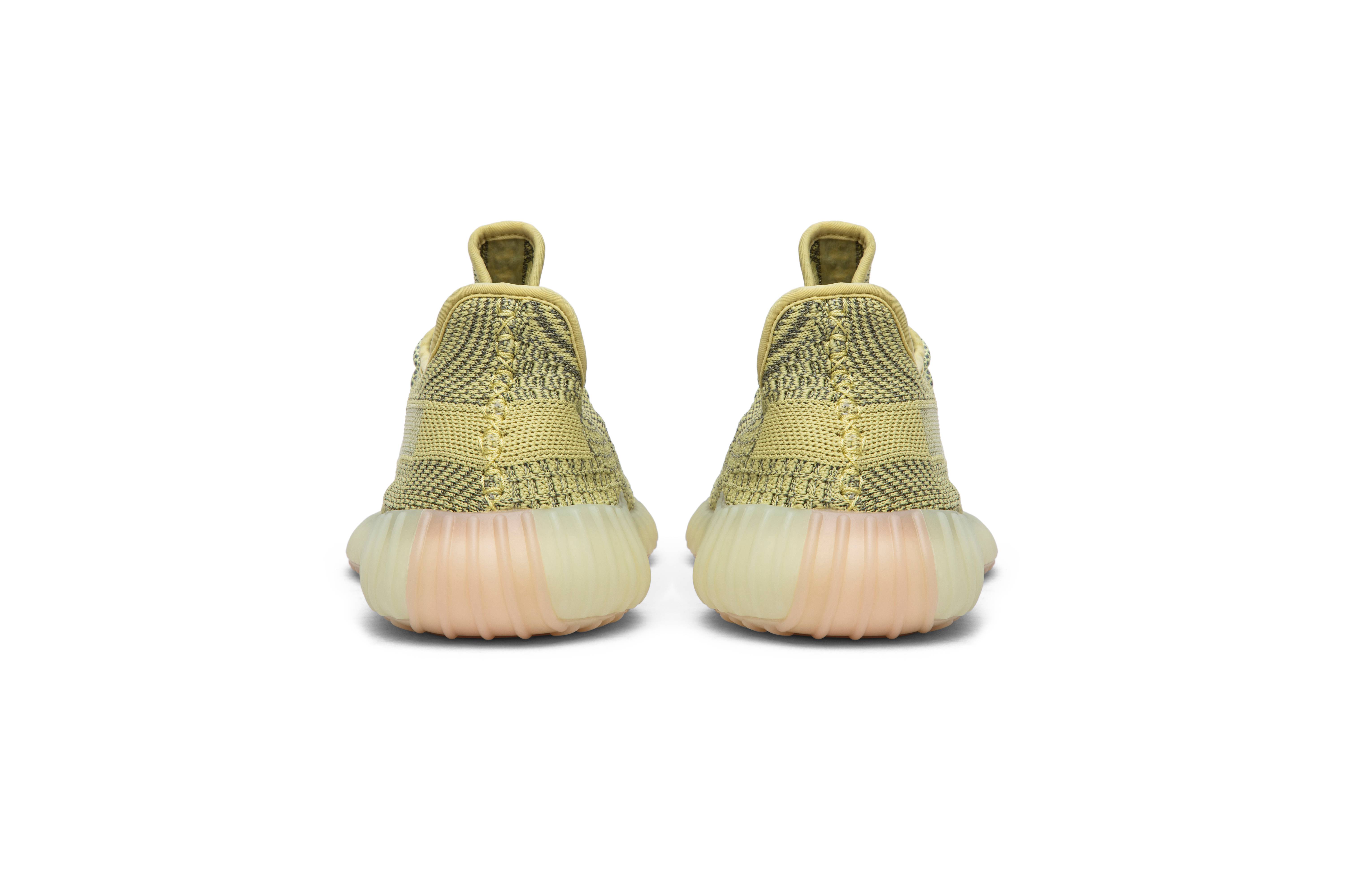 adidas Yeezy Boost 350 V2 ‚Antlia Reflective‘