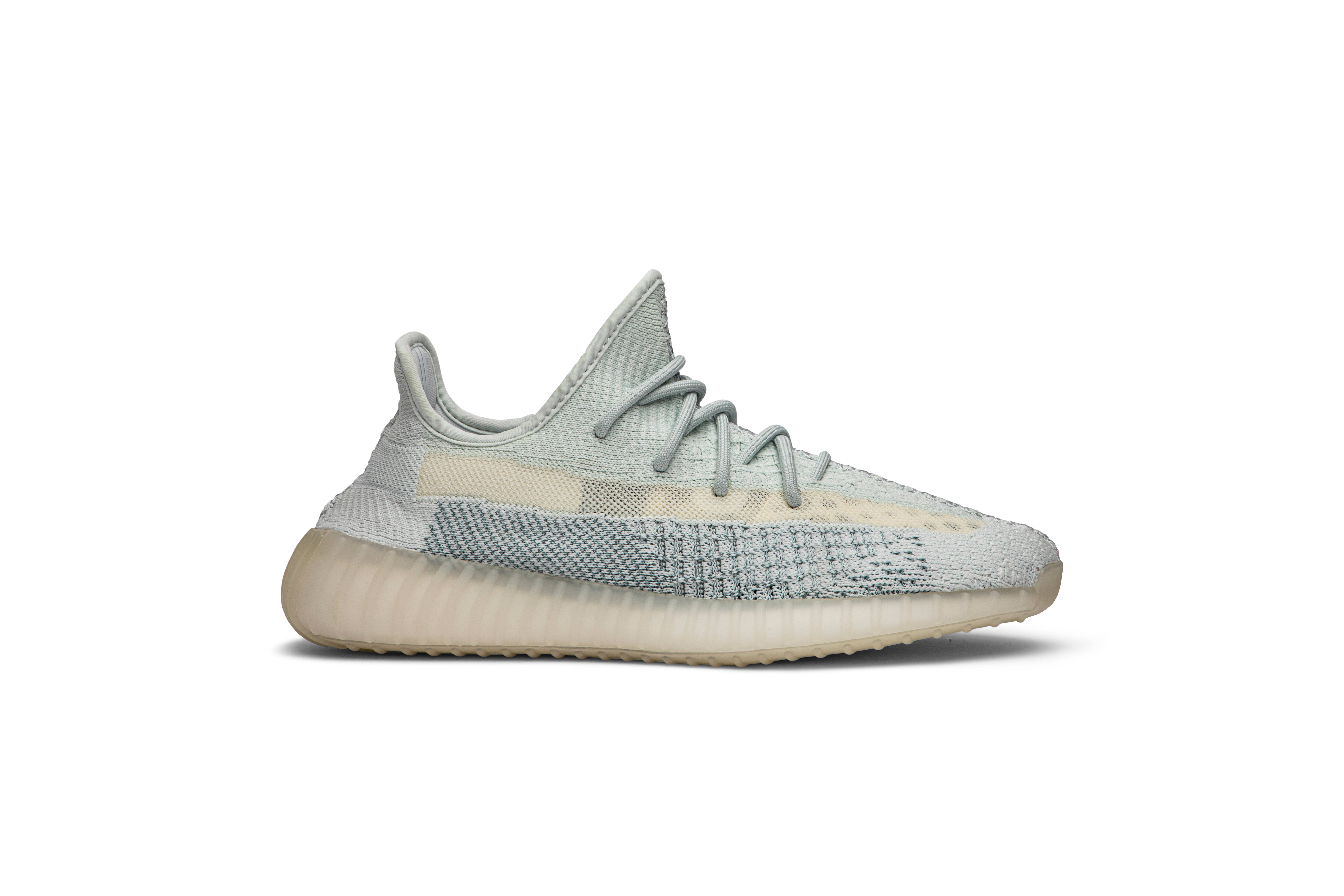 adidas Yeezy Boost 350 V2 ‚Cloud White Reflective‘
