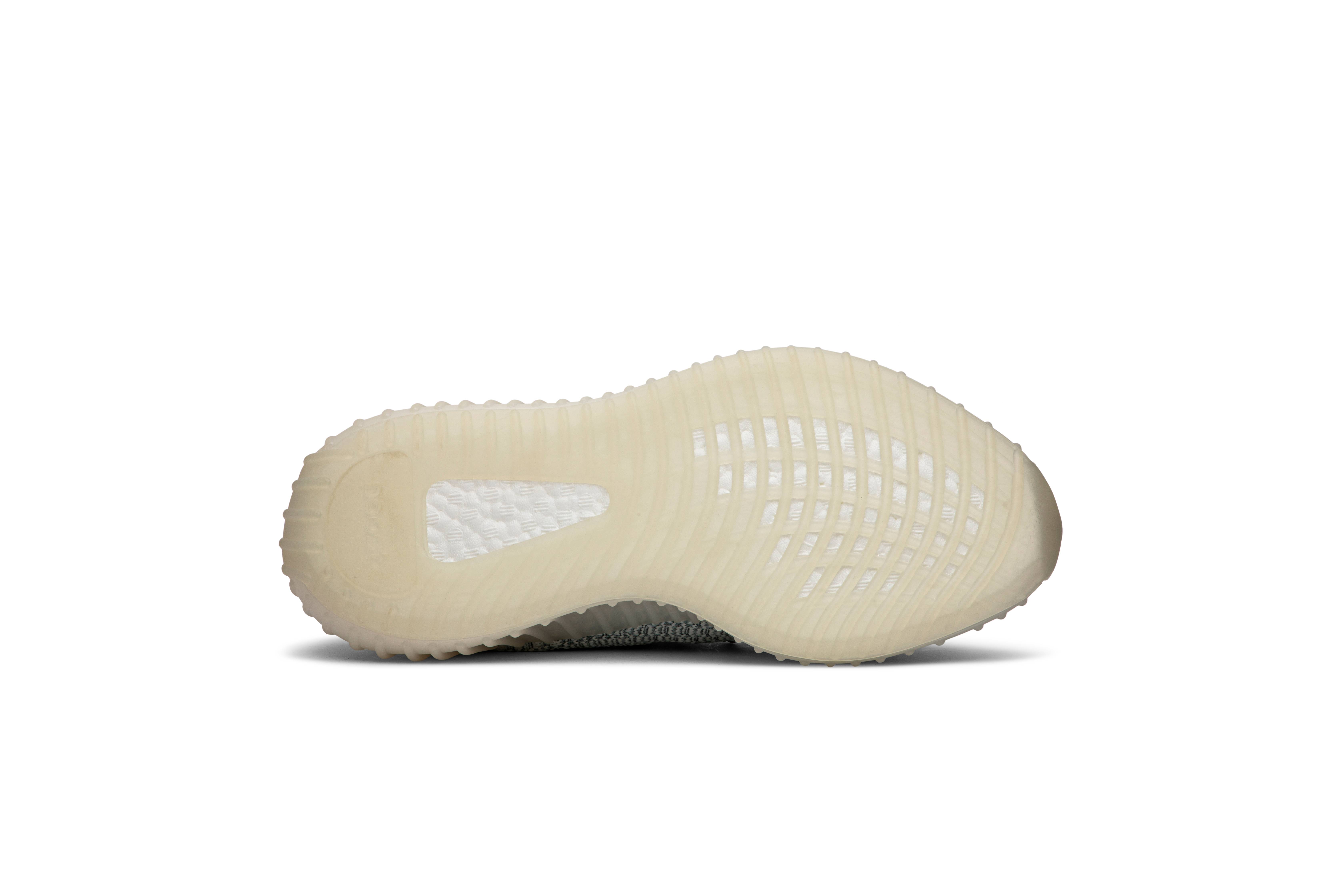 adidas Yeezy Boost 350 V2 ‚Cloud White Reflective‘