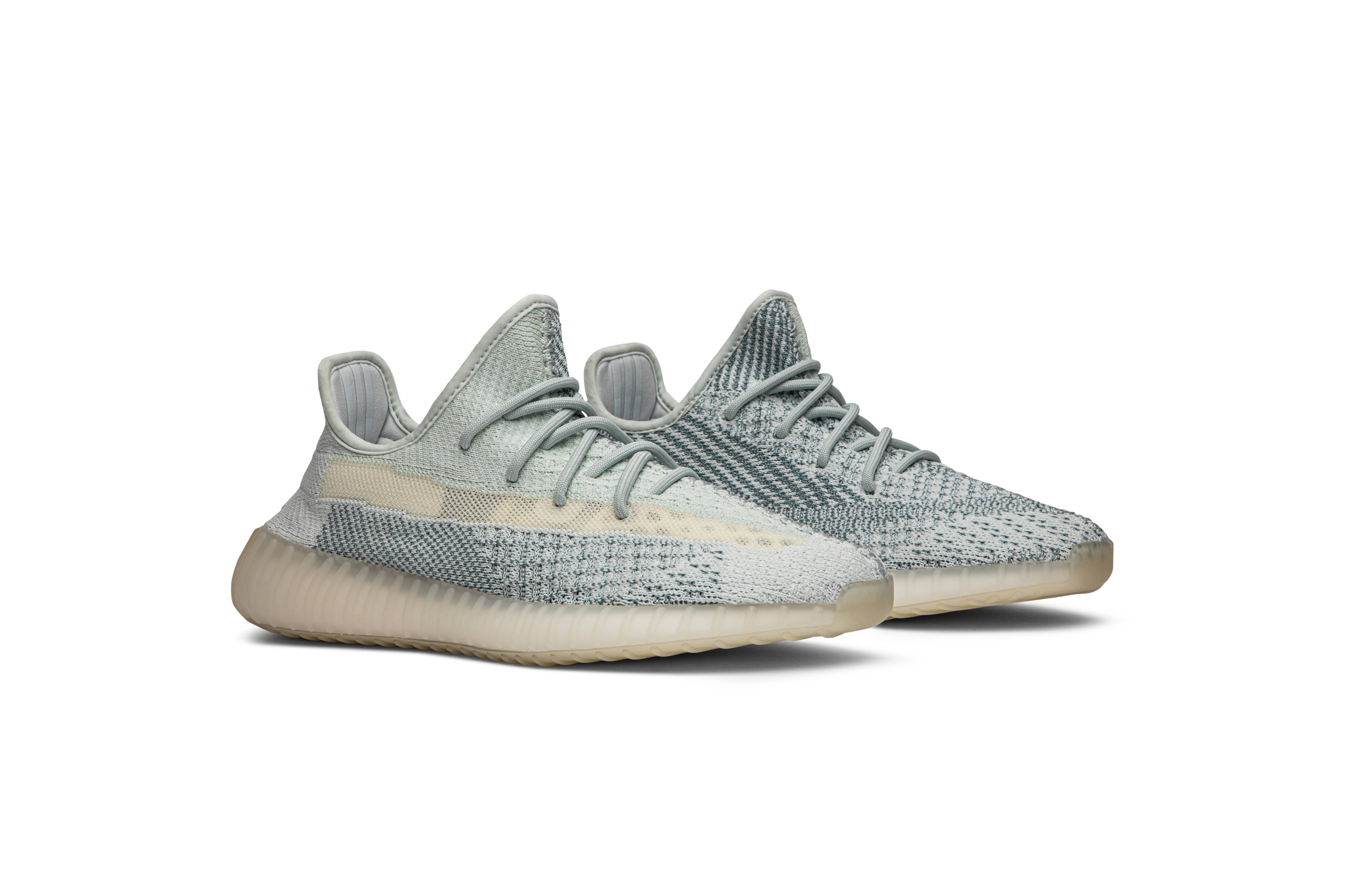 adidas Yeezy Boost 350 V2 ‚Cloud White Reflective‘