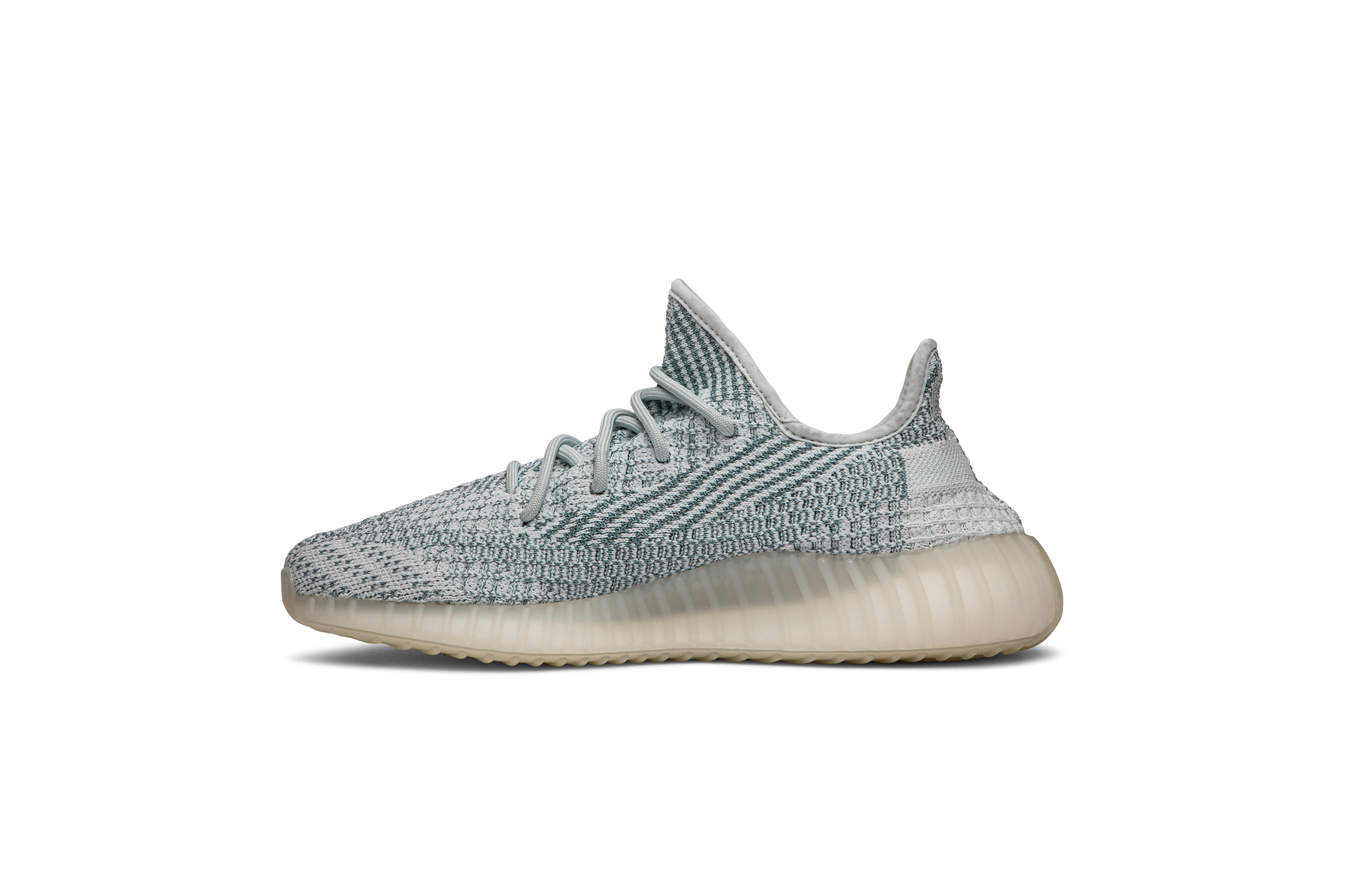 adidas Yeezy Boost 350 V2 ‚Cloud White Reflective‘