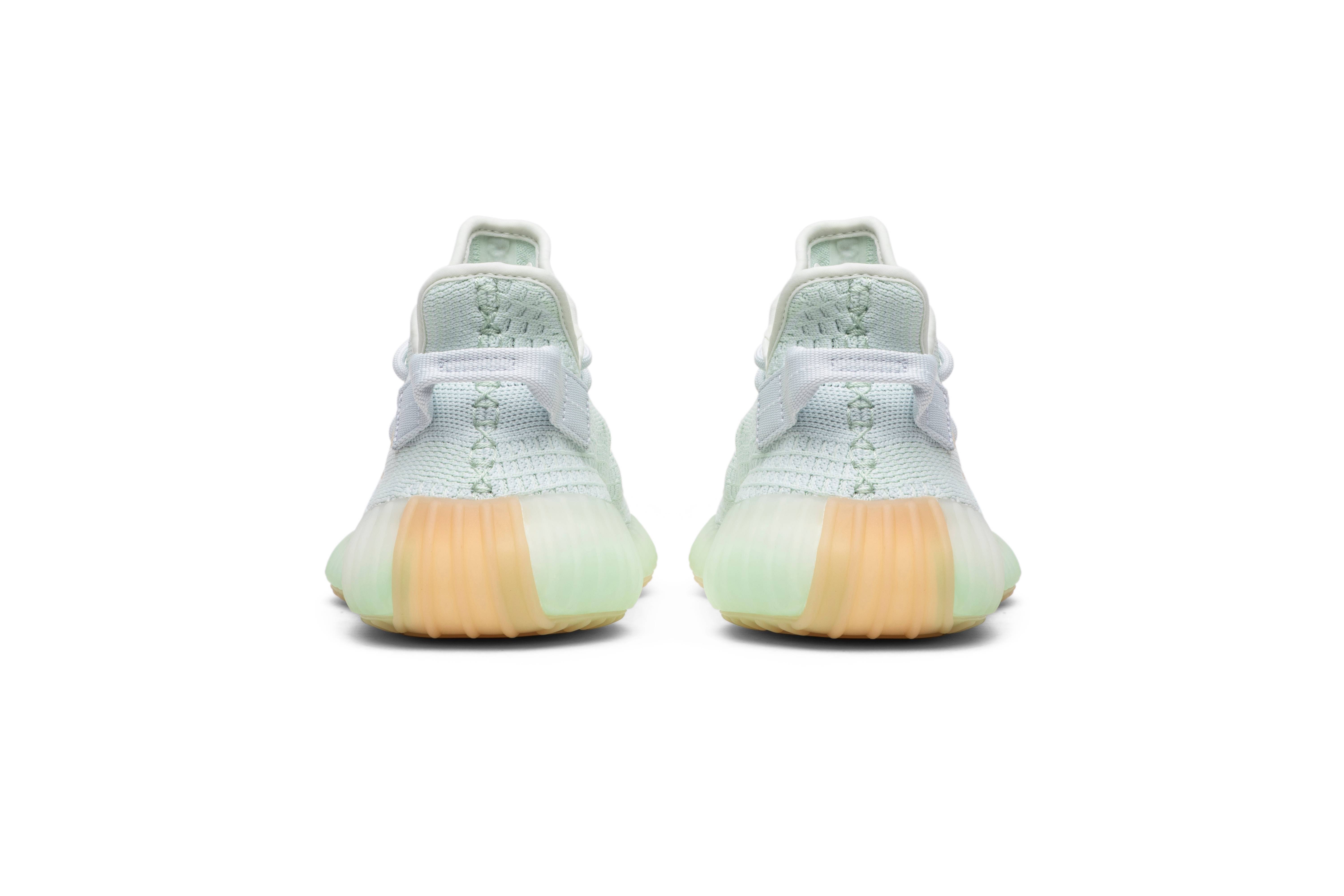 adidas Yeezy Boost 350 V2 ‚Hyperspace‘