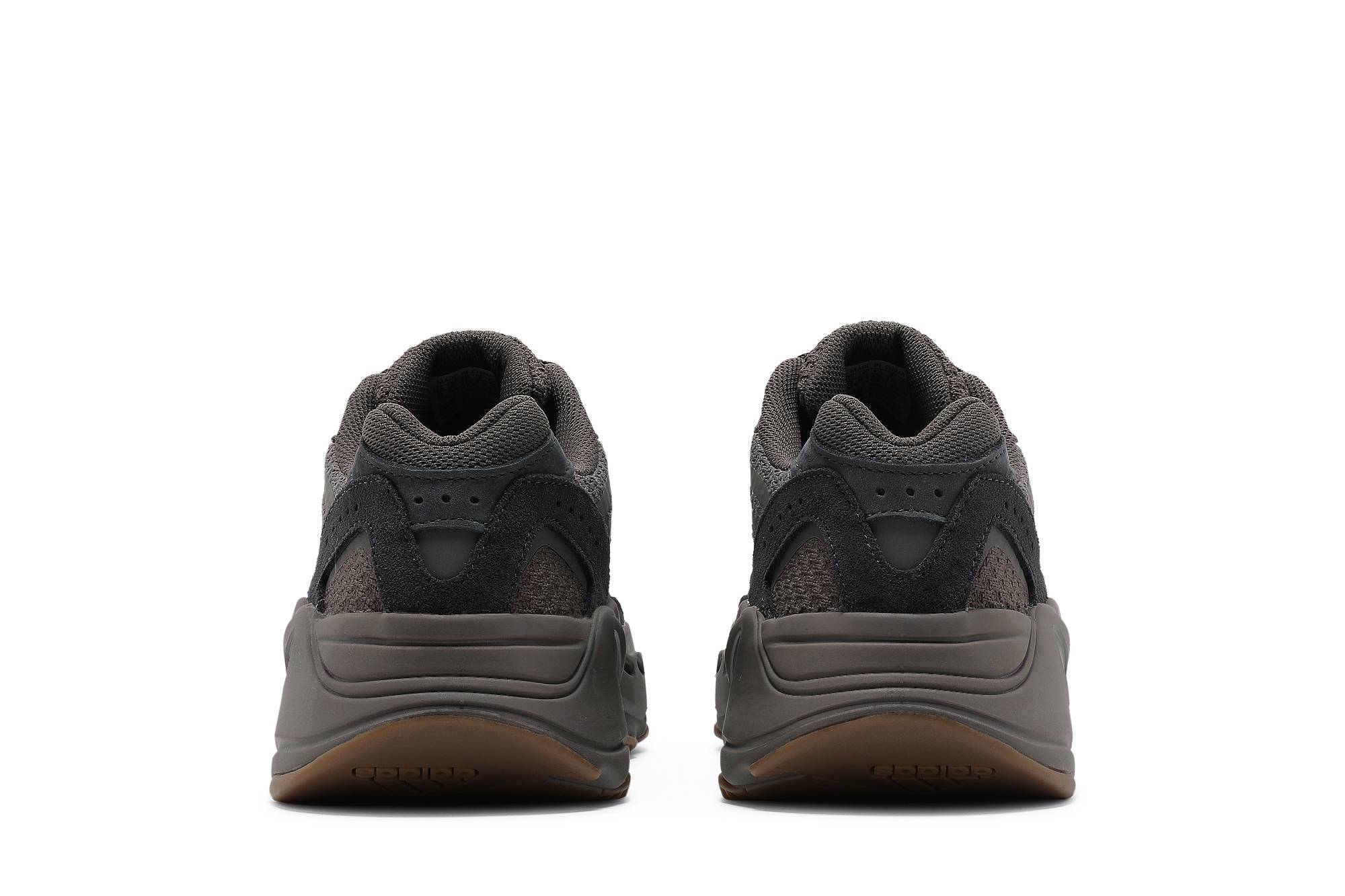 adidas Yeezy Boost 700 V2 ‚Mauve‘