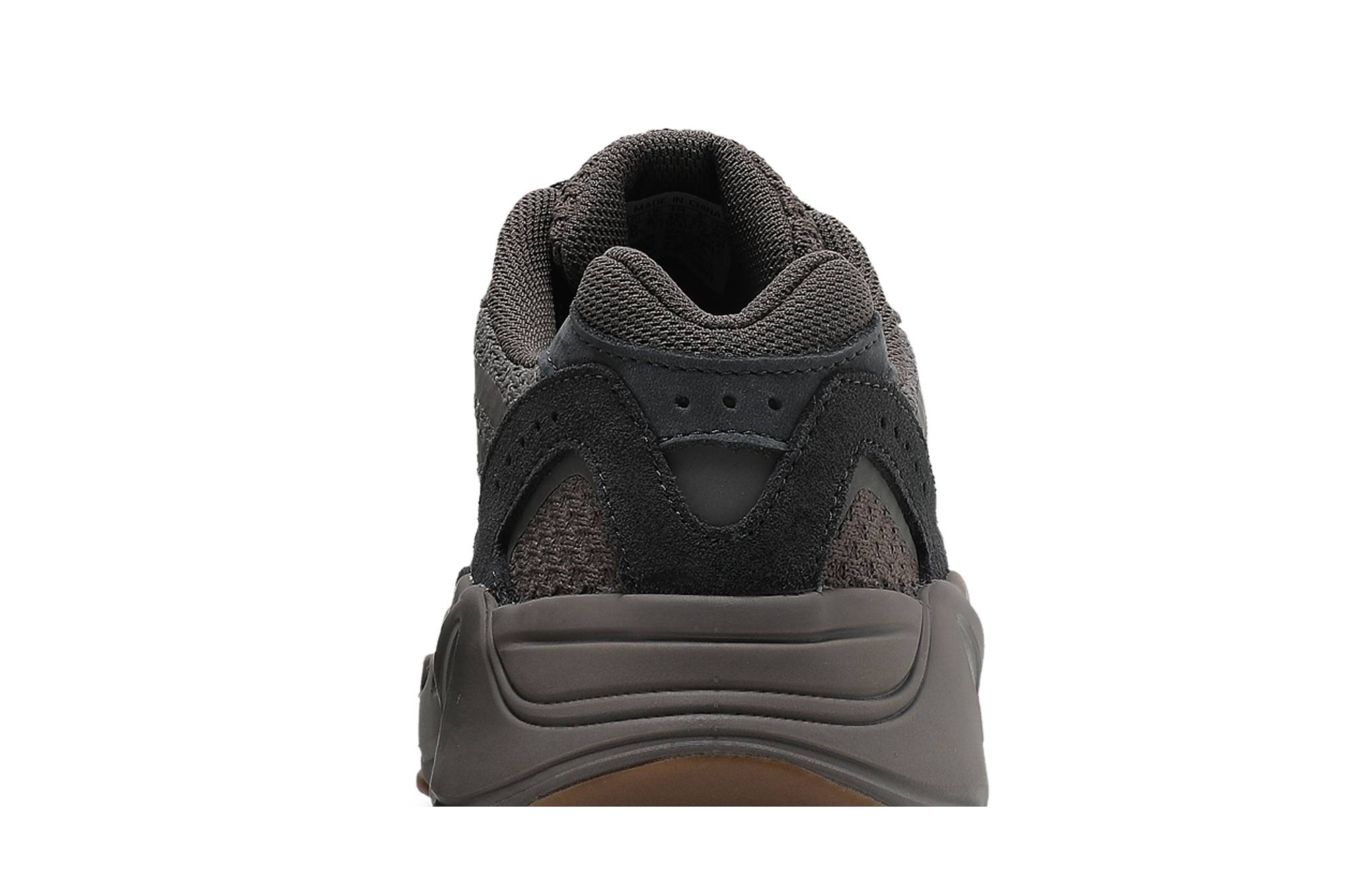 adidas Yeezy Boost 700 V2 ‚Mauve‘