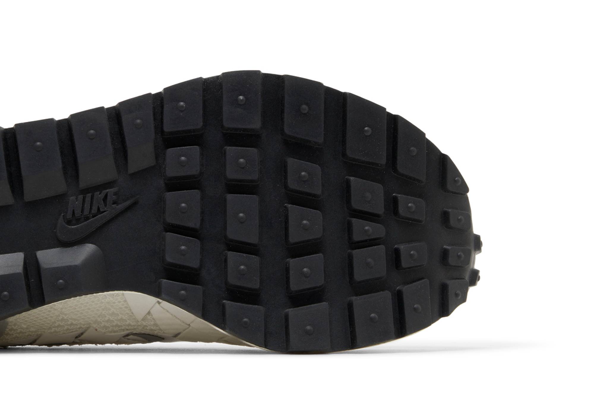 Jean Paul Gaultier x sacai x Nike VaporWaffle Woven ‚White‘
