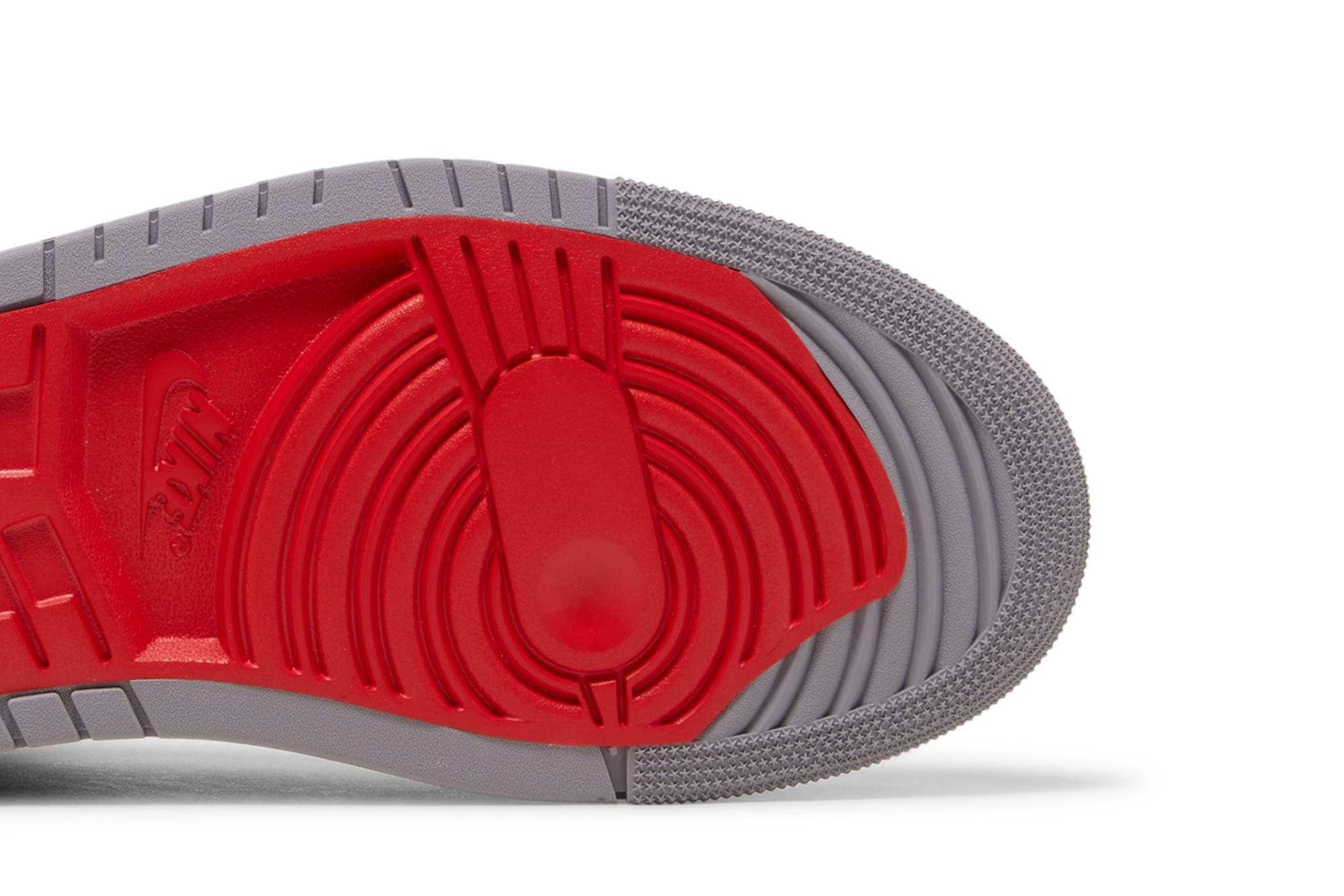 Jordan 1 High Zoom Comfort 2 ‚Cement Fire Red‘