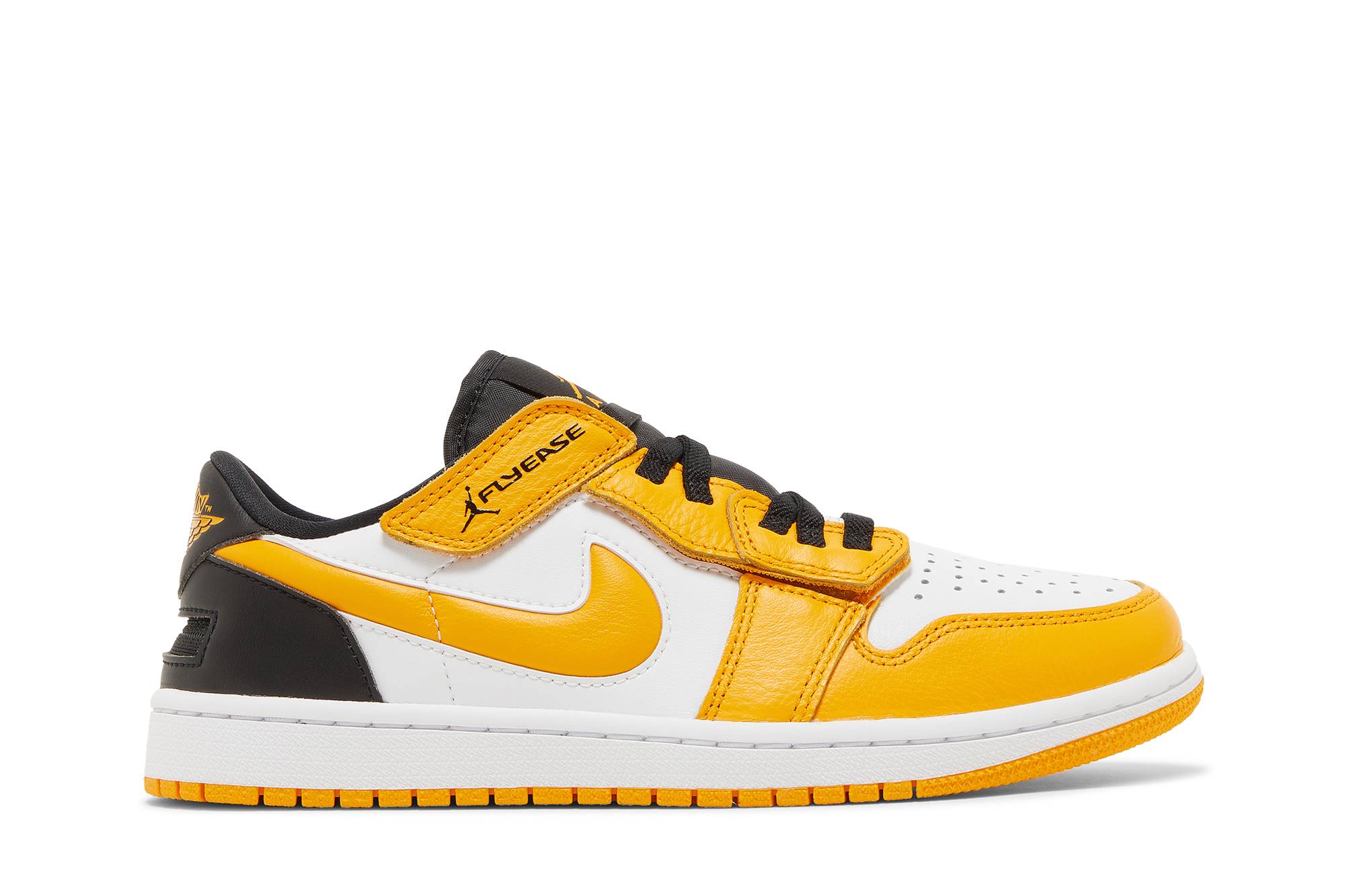 Jordan 1 Low FlyEase ‚White Taxi‘