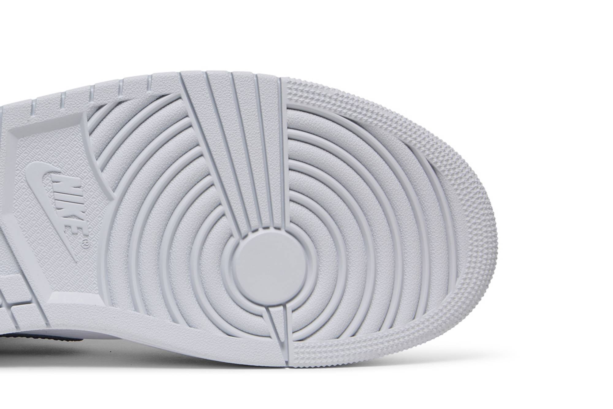 Jordan 1 Mid ‚White Khaki Blue Void‘