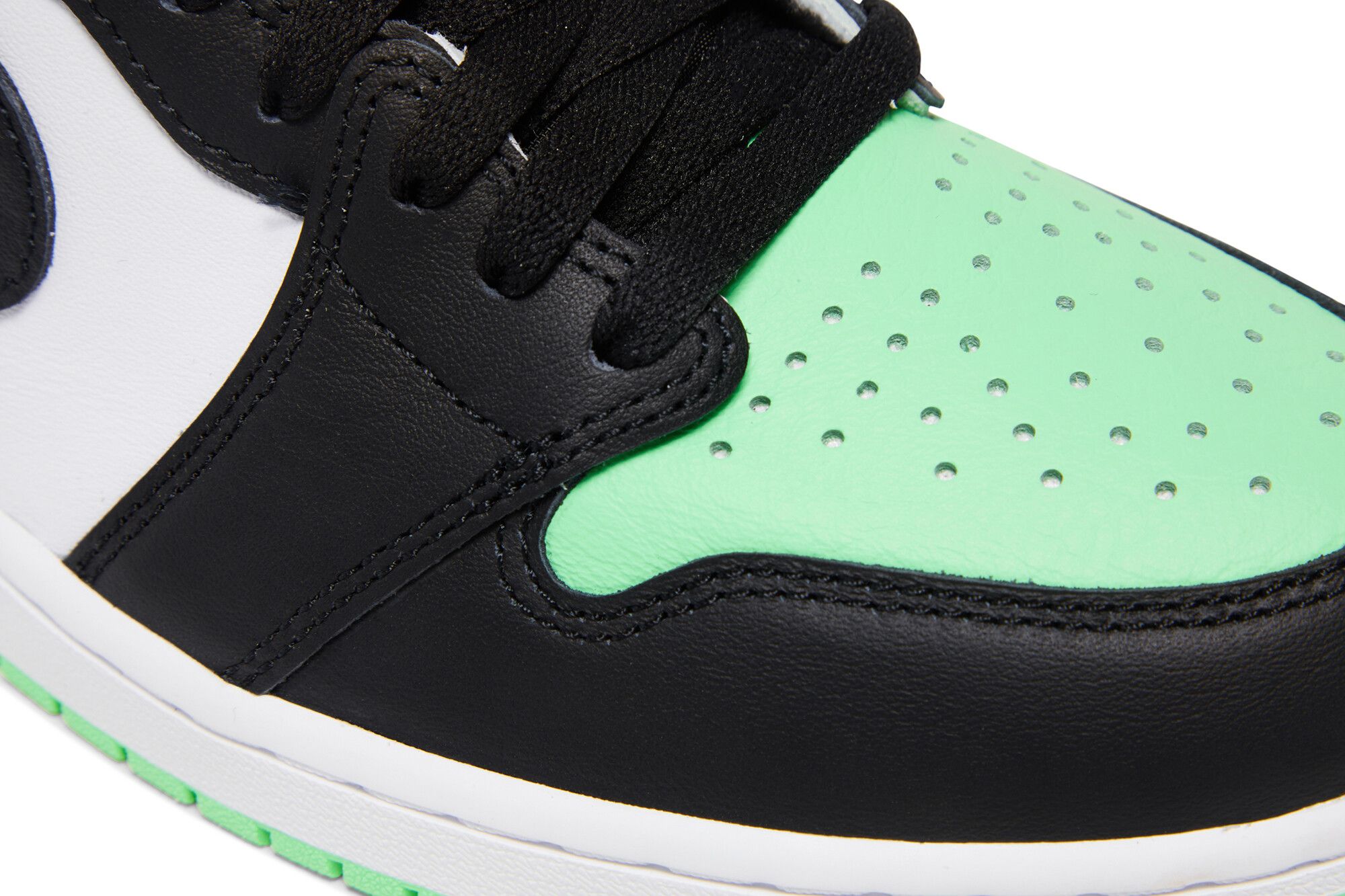 Jordan 1 Retro High OG ‚Green Glow‘