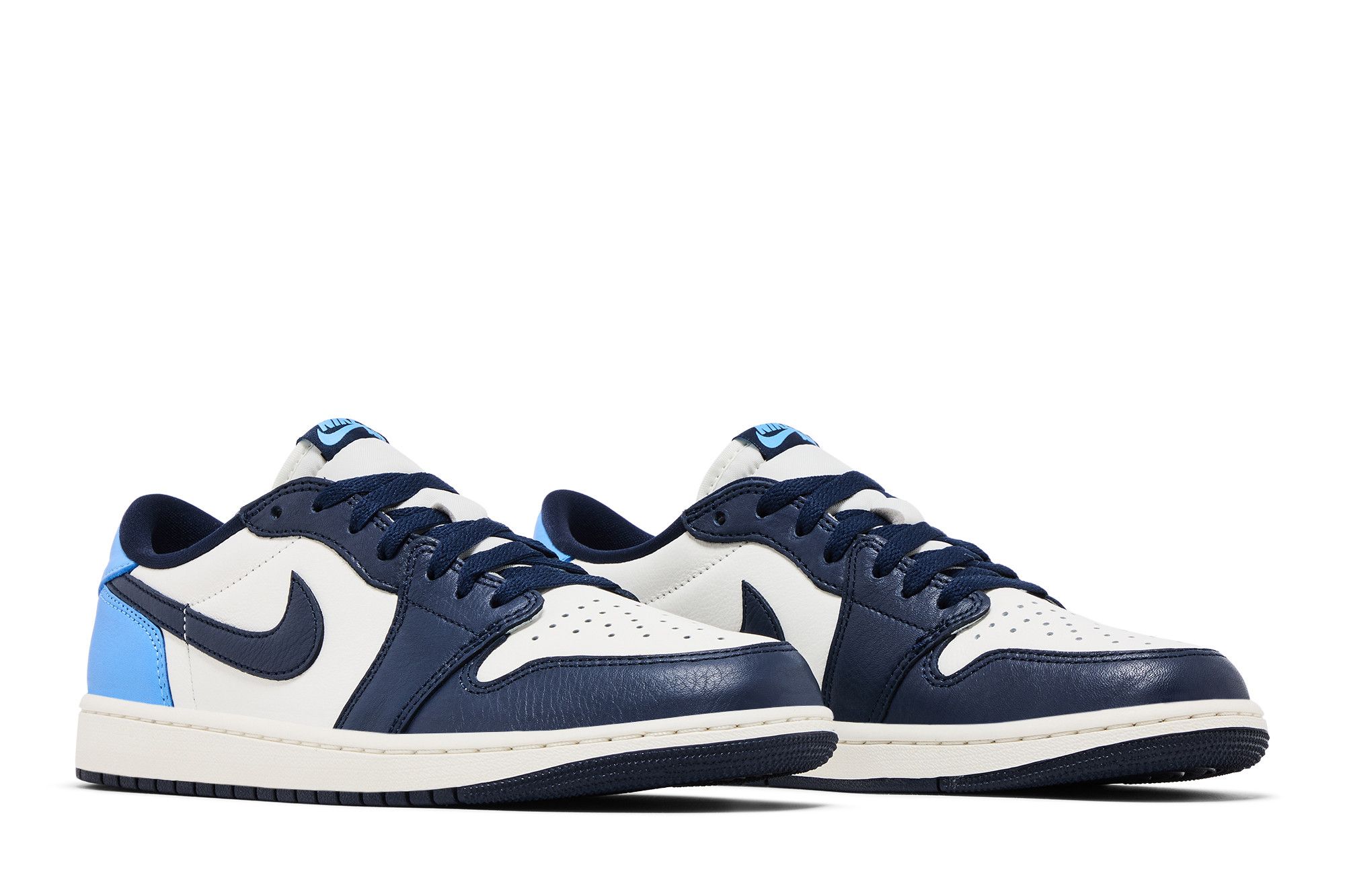 Jordan 1 Retro Low OG ‚Obsidian UNC‘