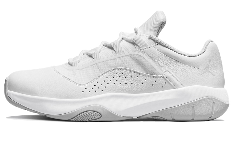 Jordan 11 CMFT Low ‚Triple White‘
