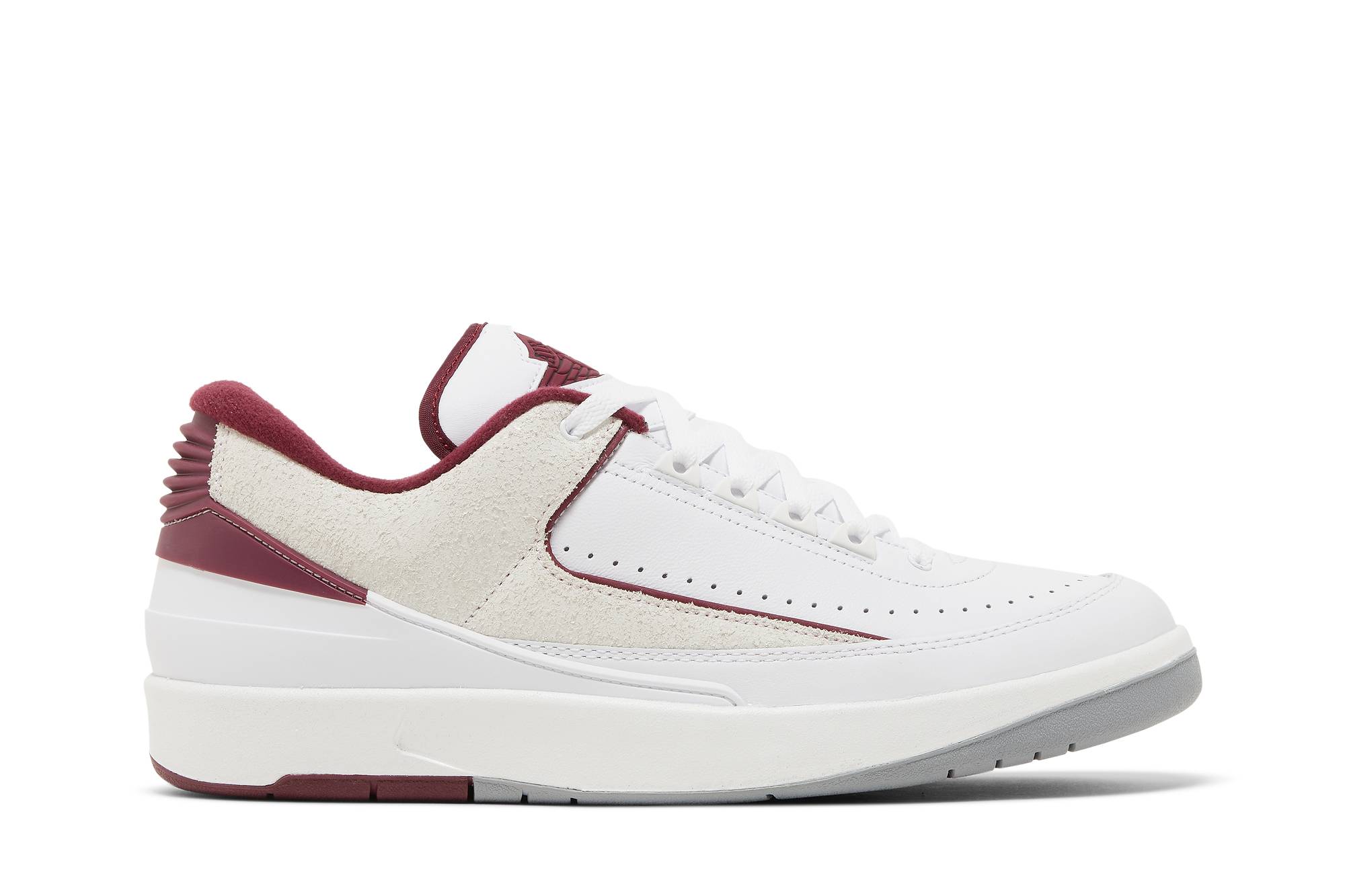 Jordan 2 Retro Low ‚Cherrywood‘