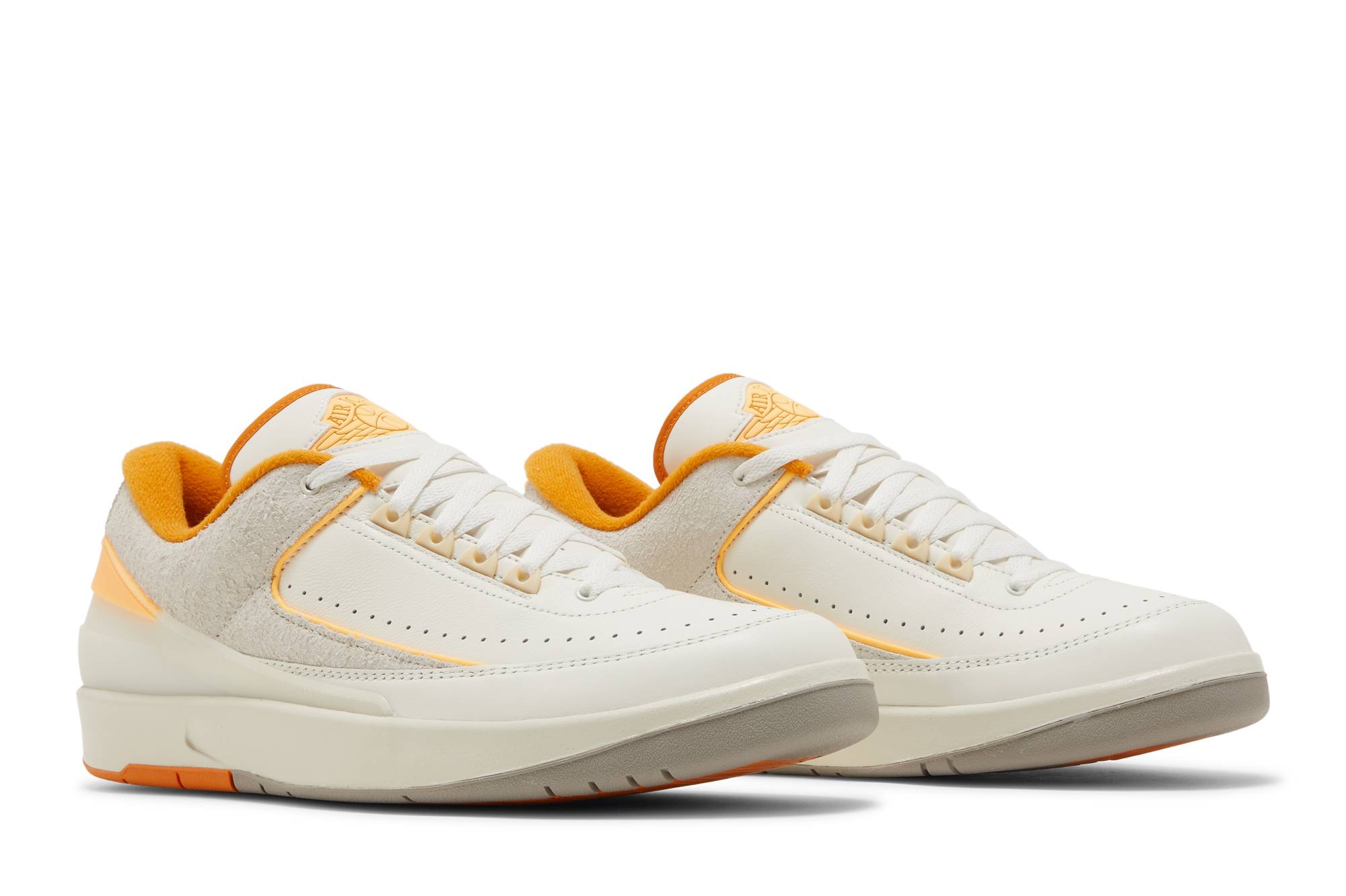 Jordan 2 Retro Low ‚Melon Tint‘