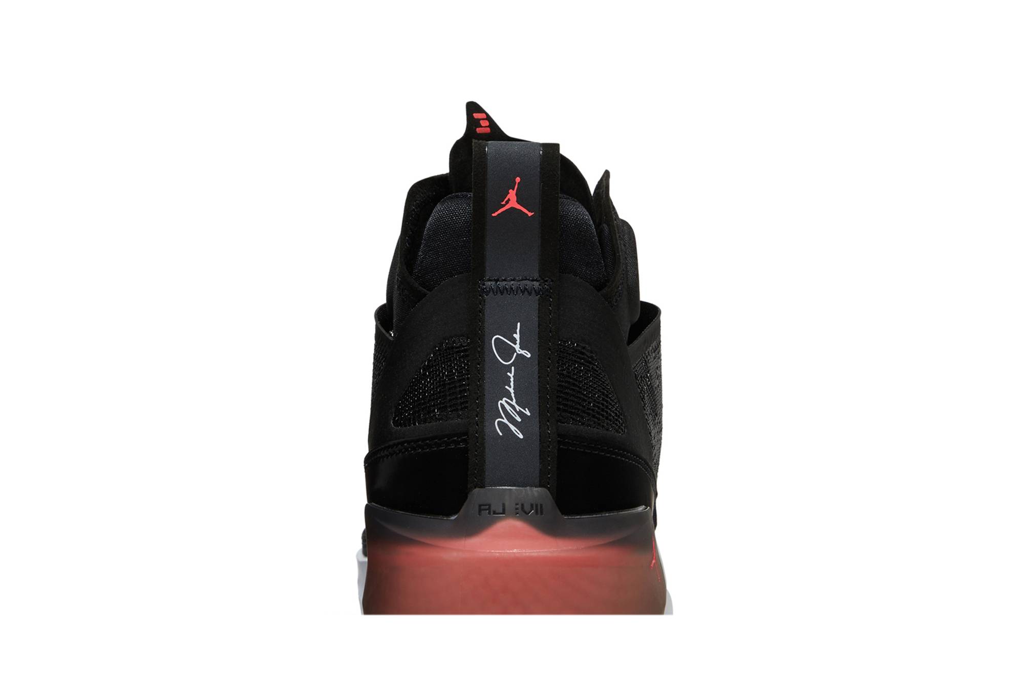 Jordan 37 ‚Black Hot Punch‘