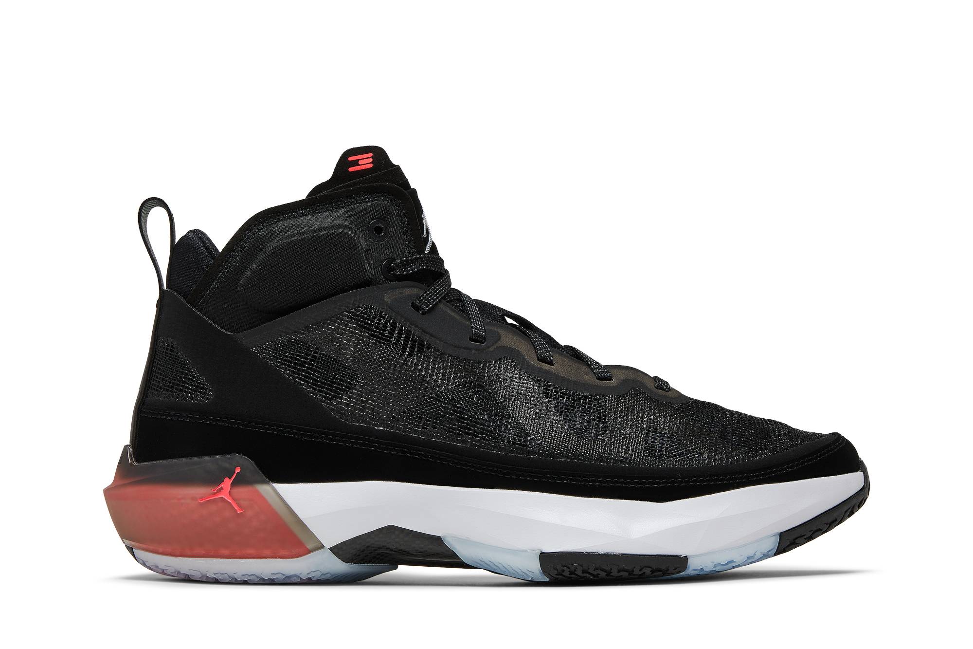 Jordan 37 ‚Black Hot Punch‘