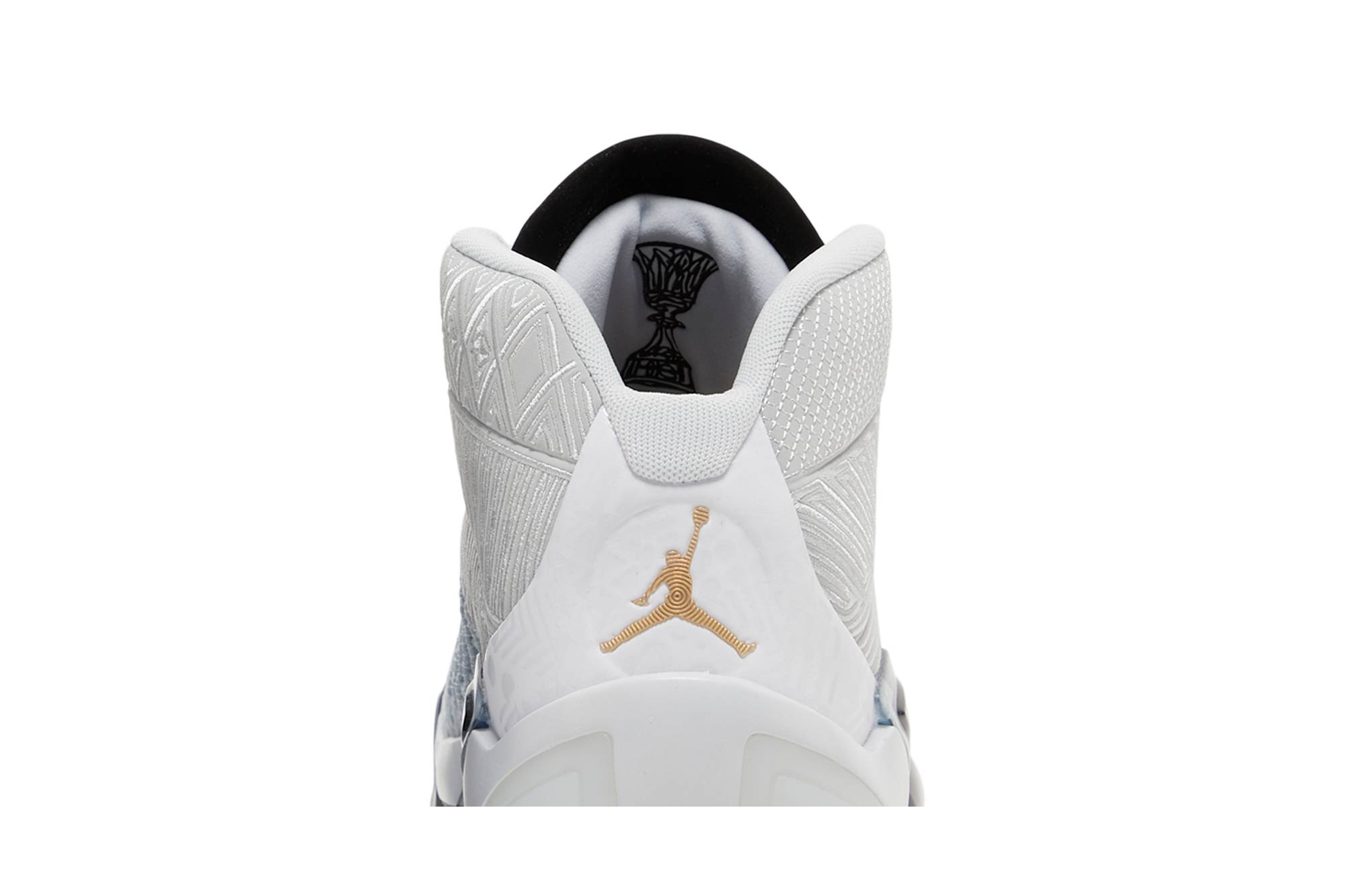 Jordan 38 ‚FIBA‘