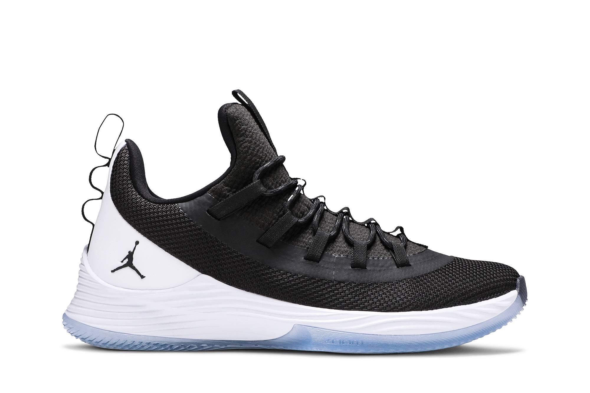 Jordan Ultra Fly.2 Low ‚Black‘