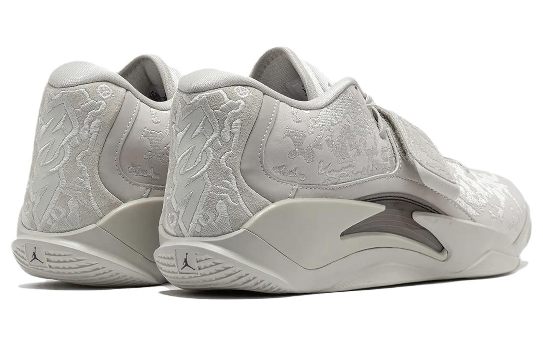 Jordan Zion 3 M.U.D. SE ‚Light Bone‘