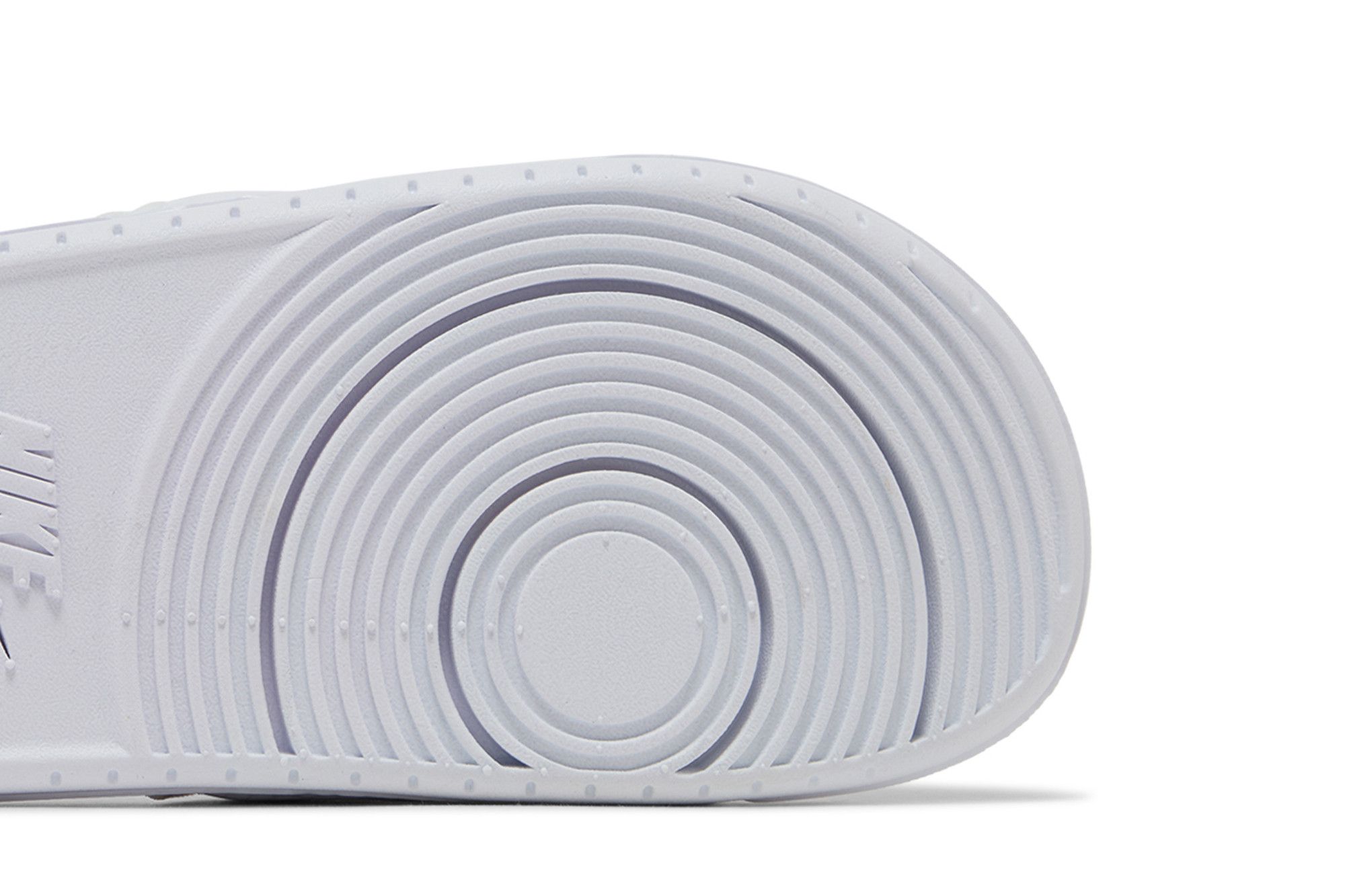 Kobe Bryant x Nike Offcourt Slide ‚Triple White‘