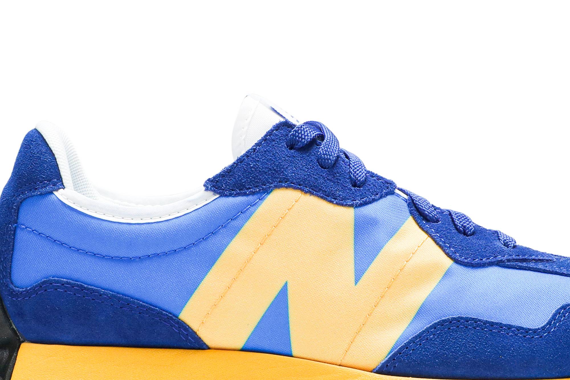 New Balance 327 ‚Marine Blue Yellow‘
