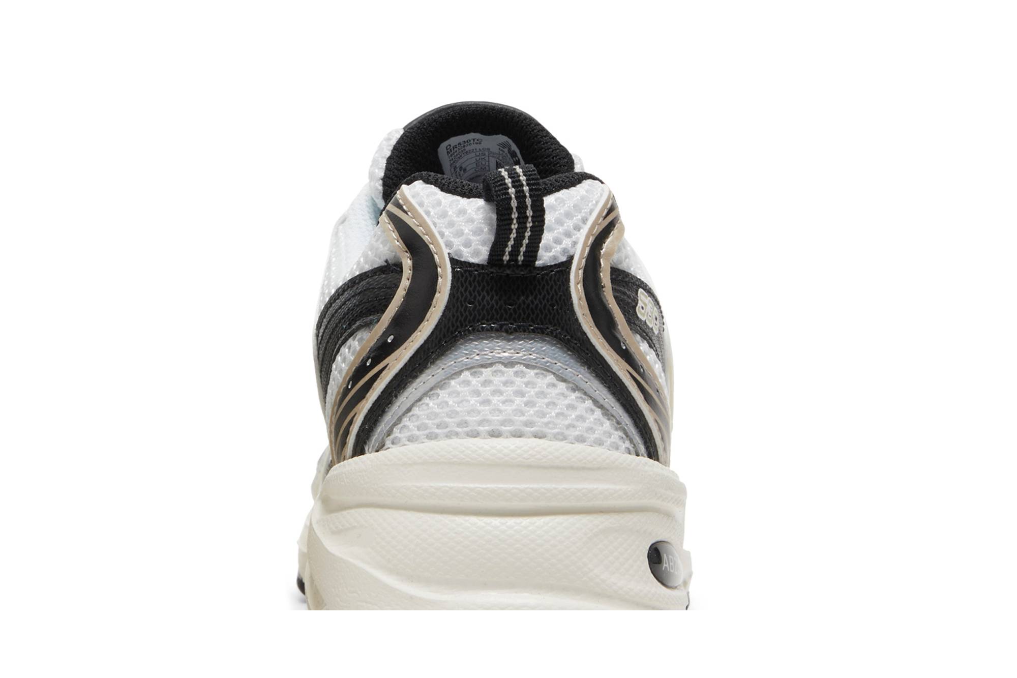 New Balance 530 ‚White Light Gold‘