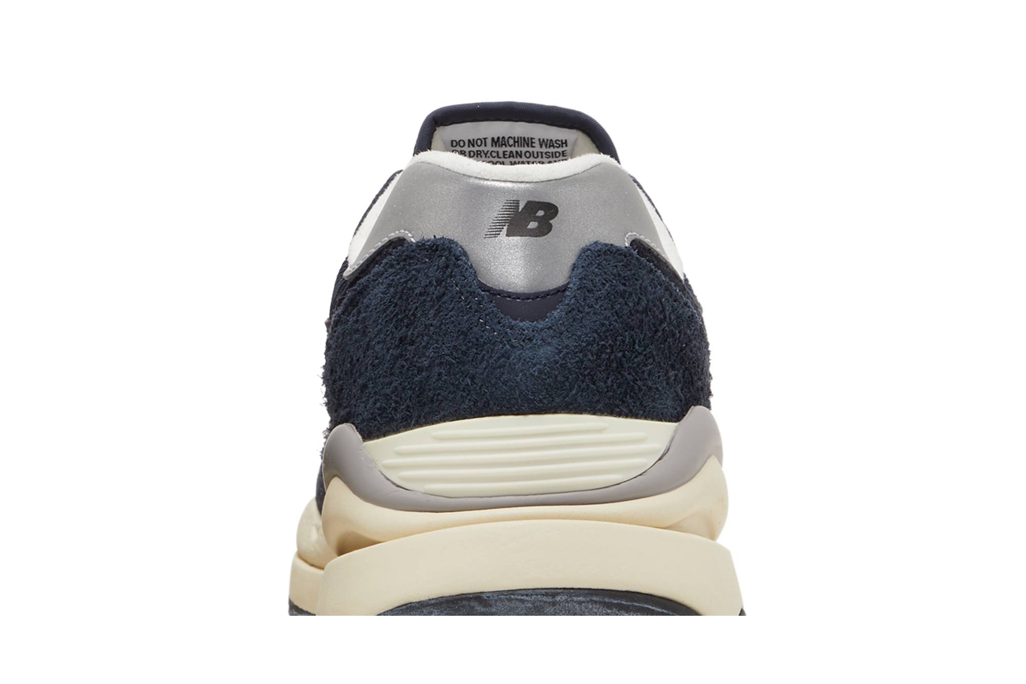 New Balance 57/40 ‚Eclipse Sea Salt‘