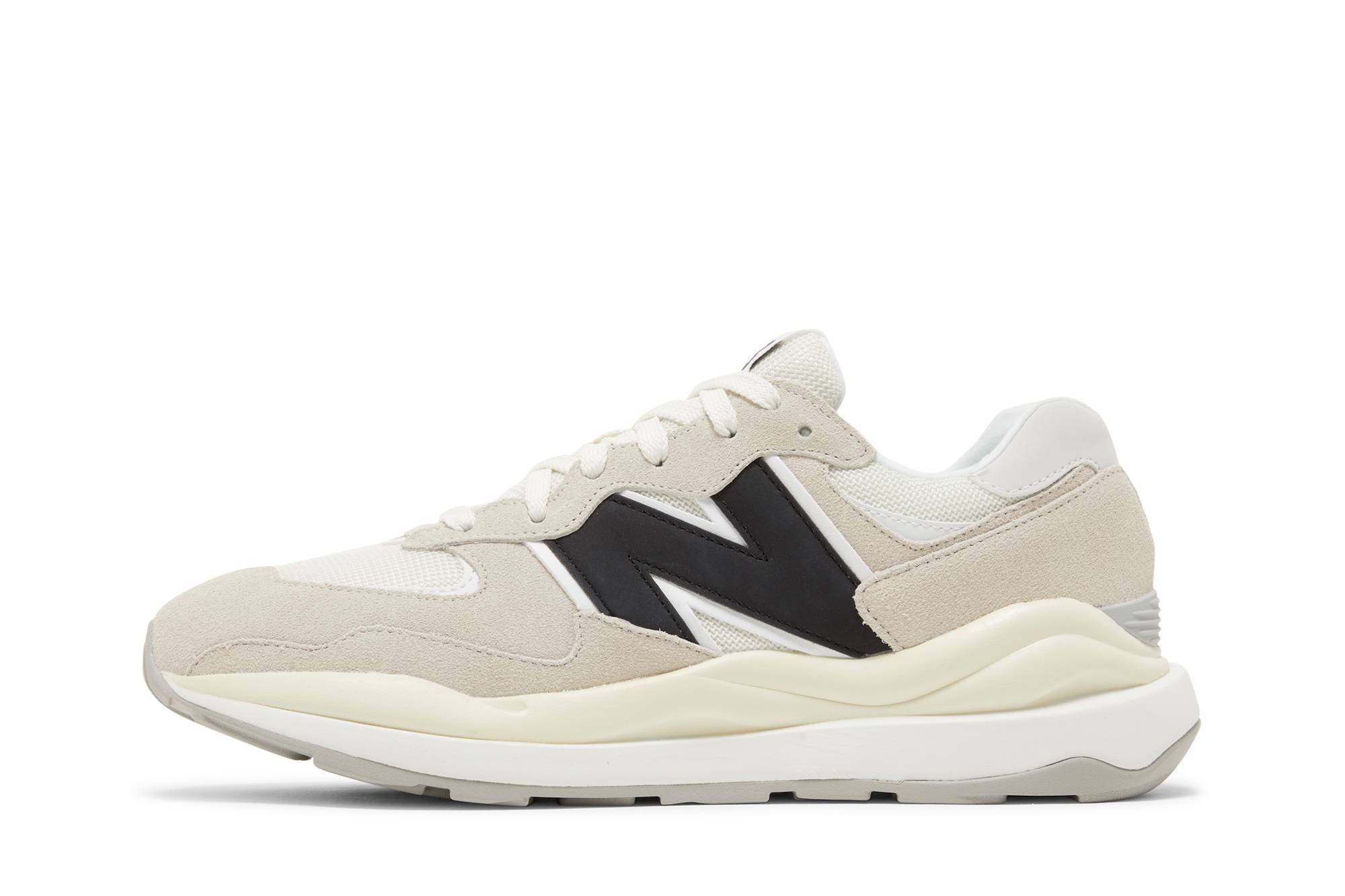 New Balance 57/40 ‚Sea Salt White Black‘