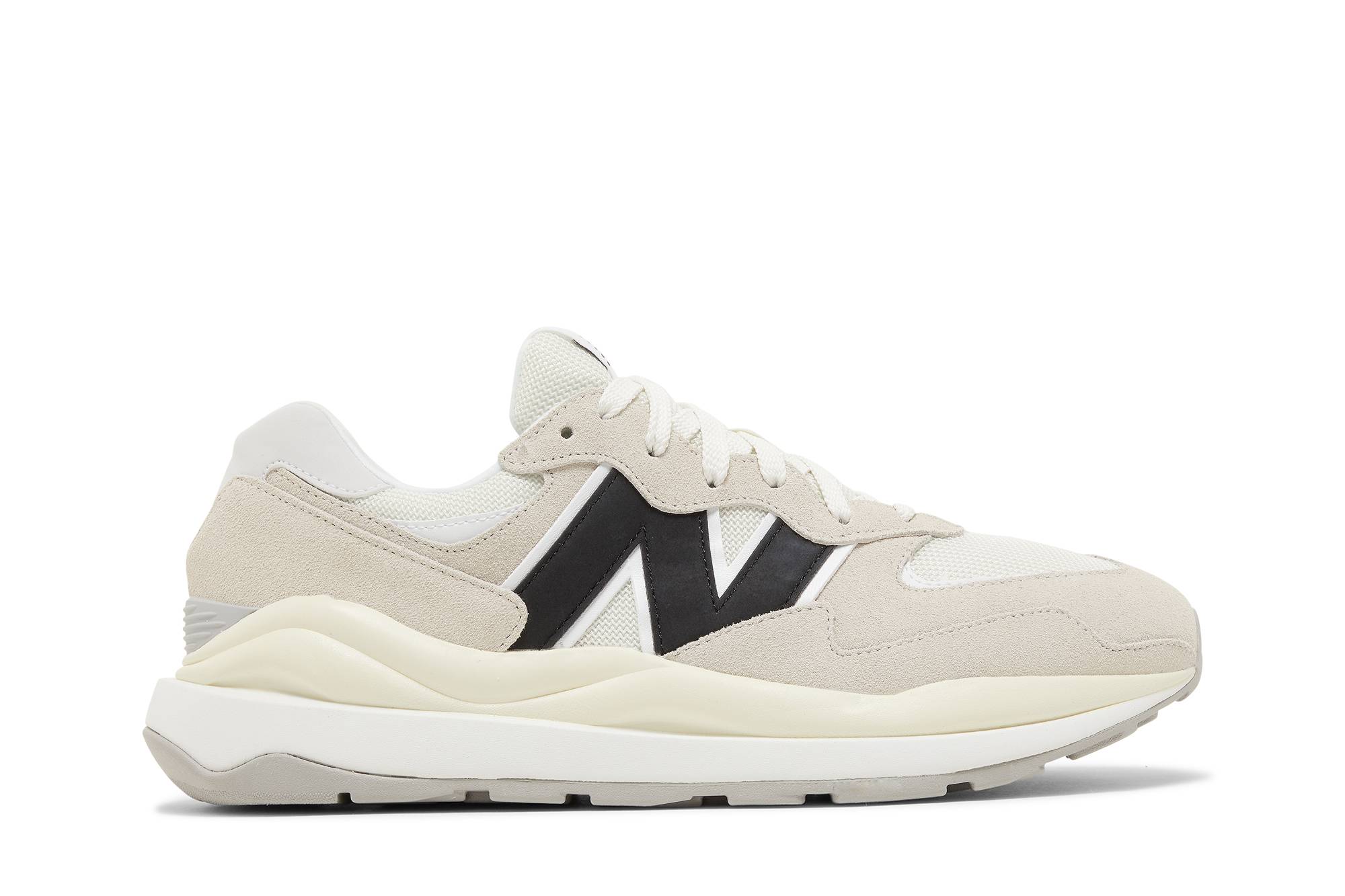 New Balance 57/40 ‚Sea Salt White Black‘