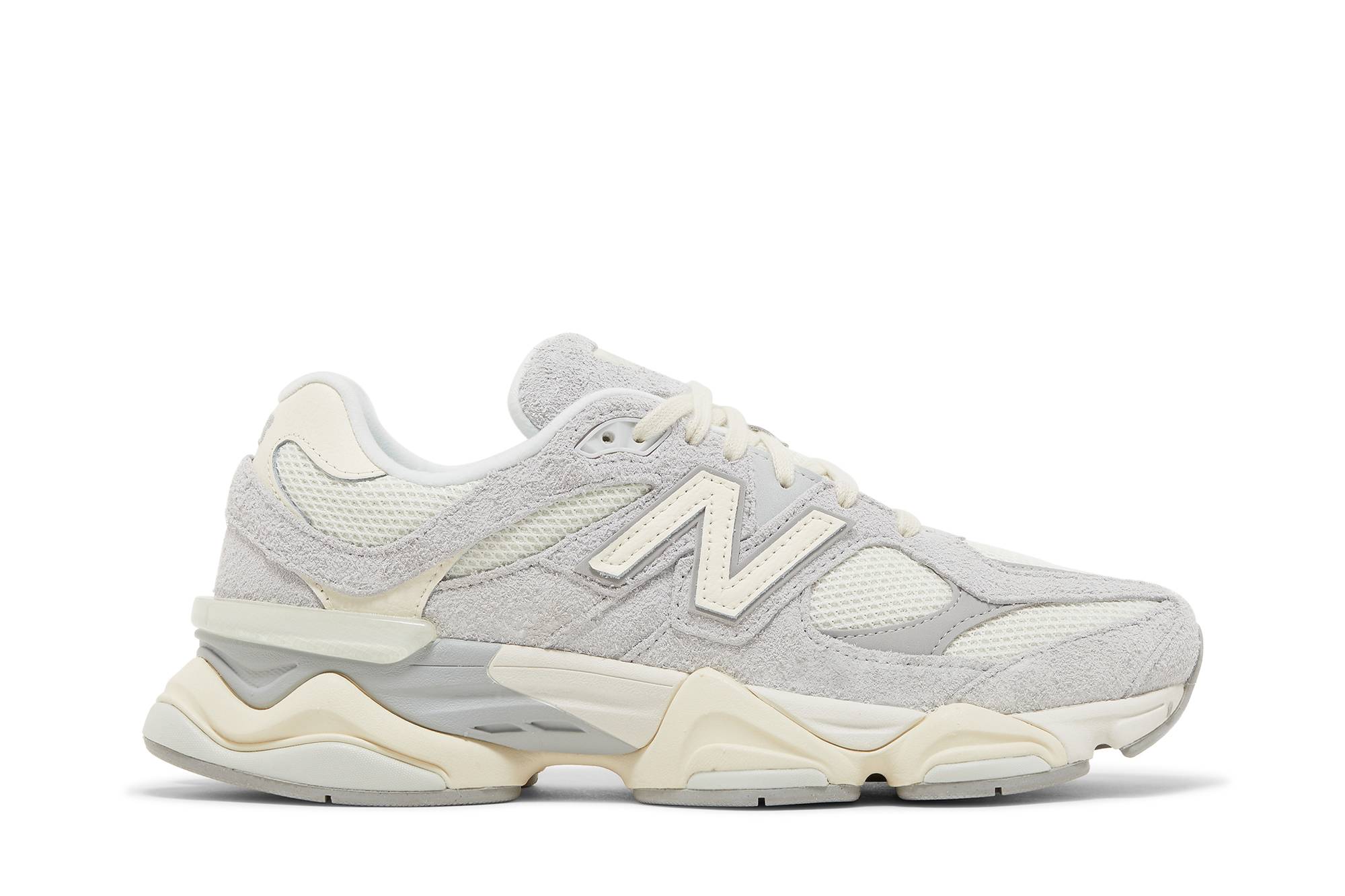 New Balance 9060 ‚Quartz Grey‘