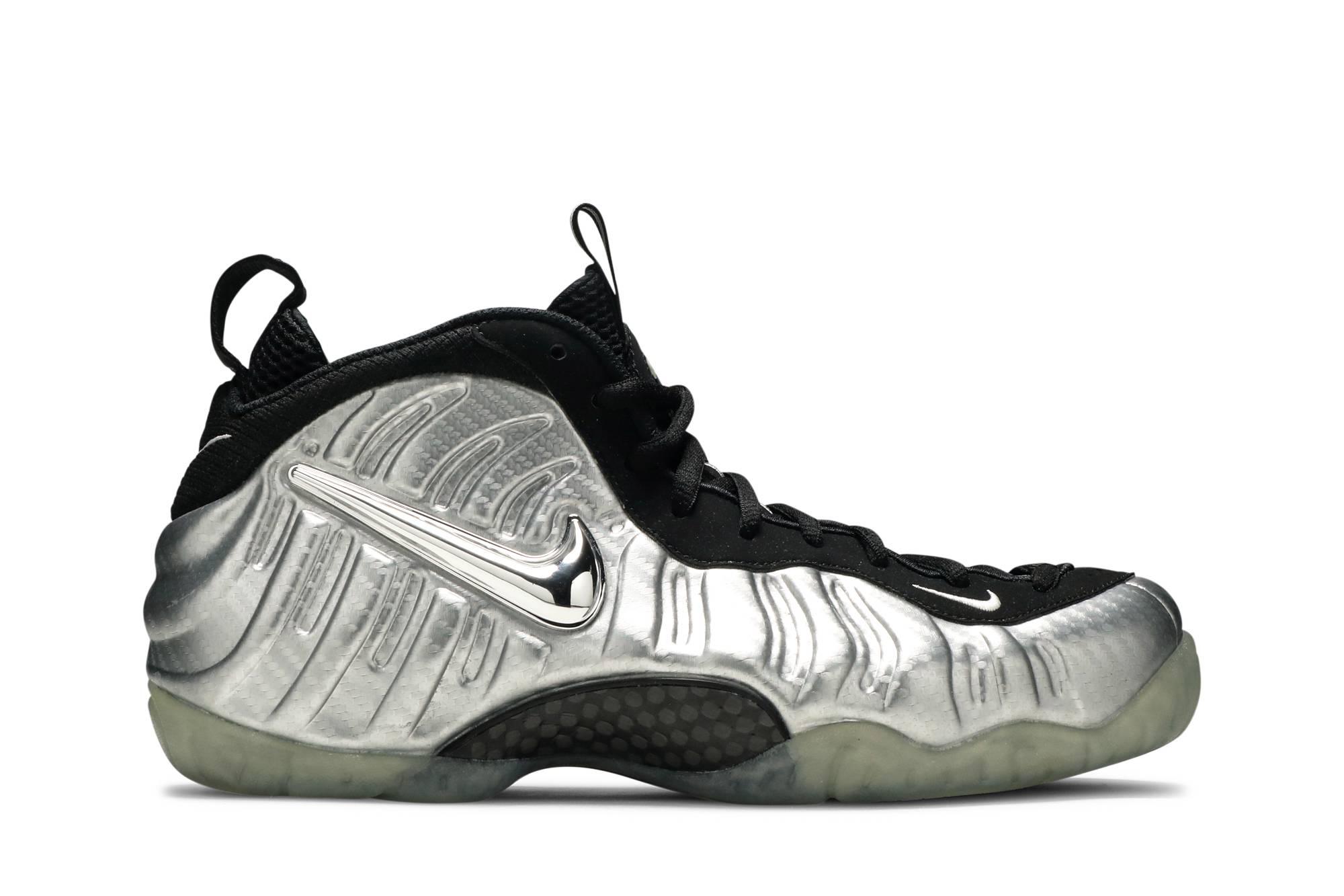 Nike Air Foamposite Pro ‚Silver Surfer‘