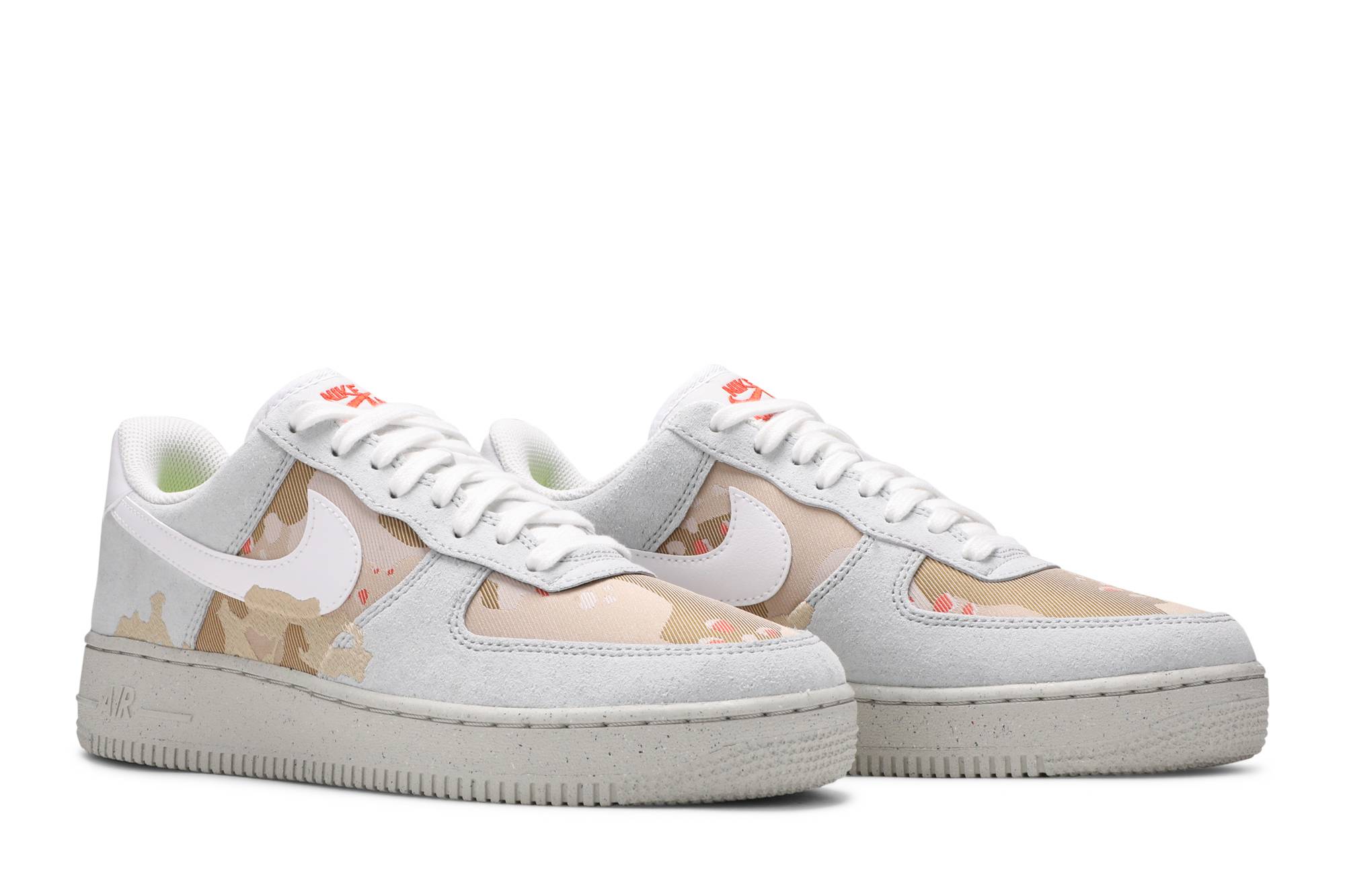 Nike Air Force 1 ’07 LX ‚Embroidered Desert Camo‘
