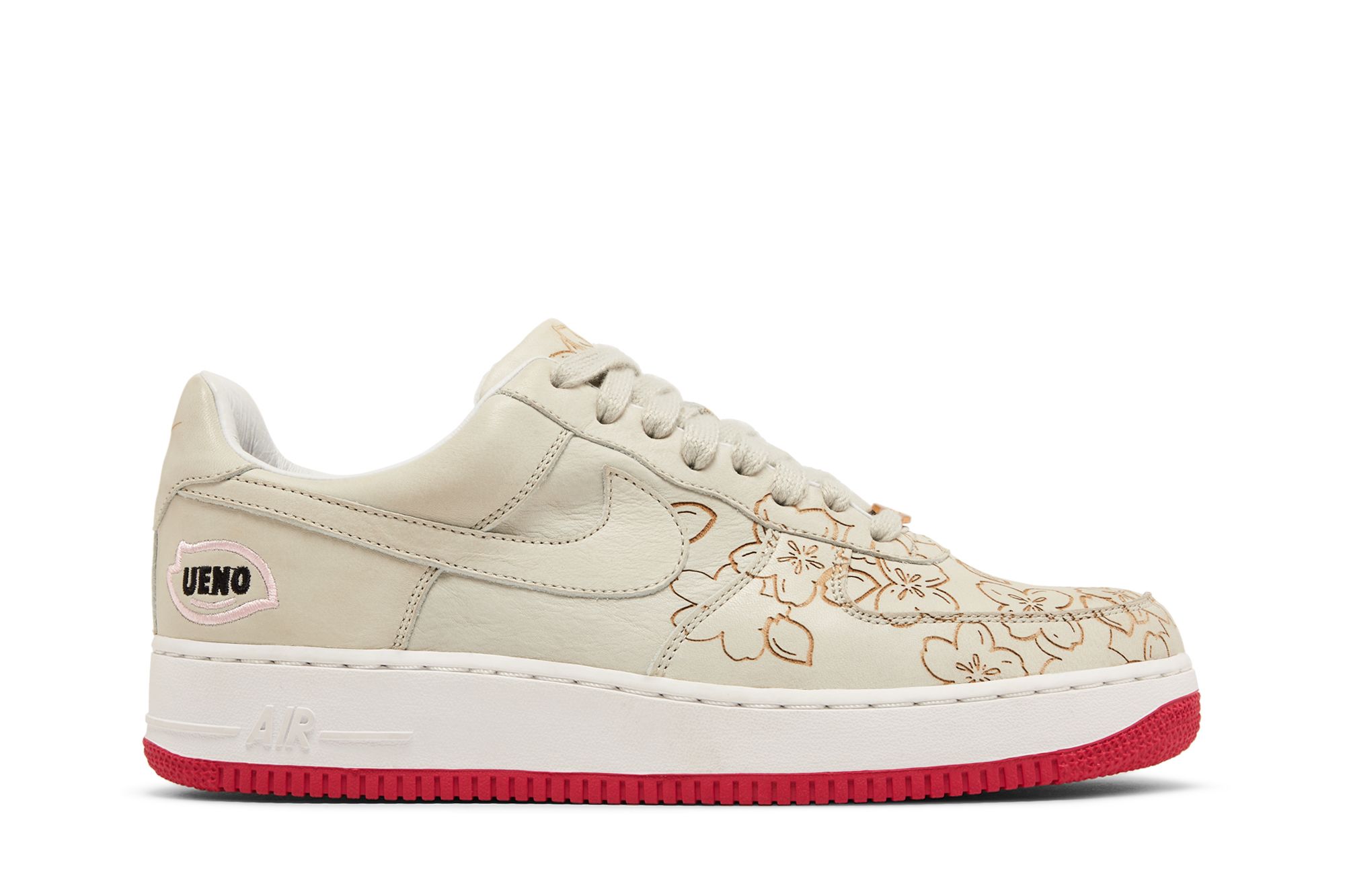 Nike Air Force 1 ‚Ueno Sakura‘