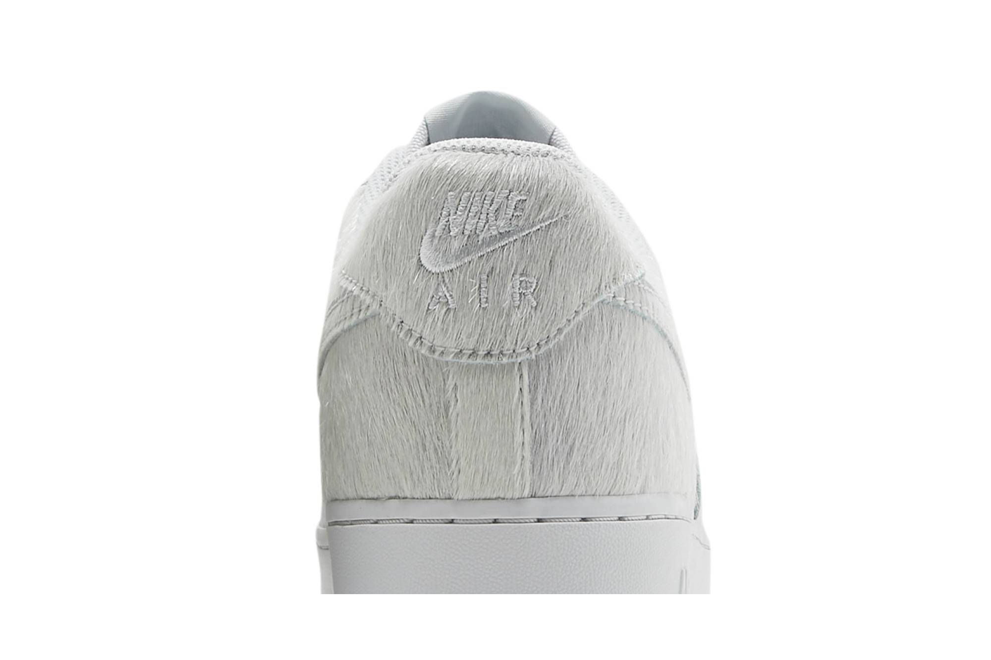 Nike Air Force 1 Low ‚White Pony Hair Heel‘