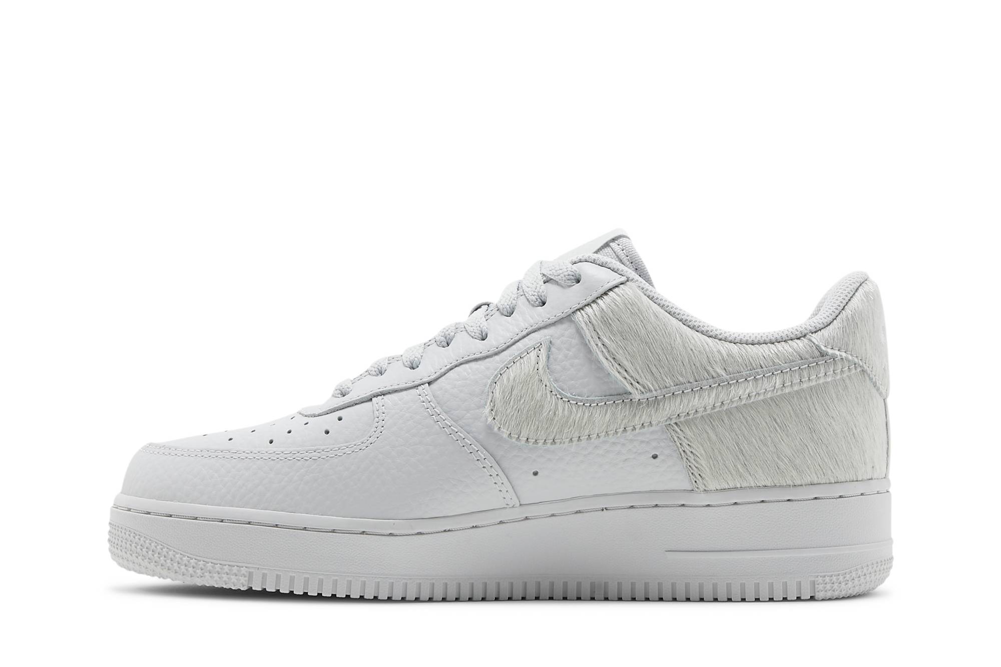 Nike Air Force 1 Low ‚White Pony Hair Heel‘