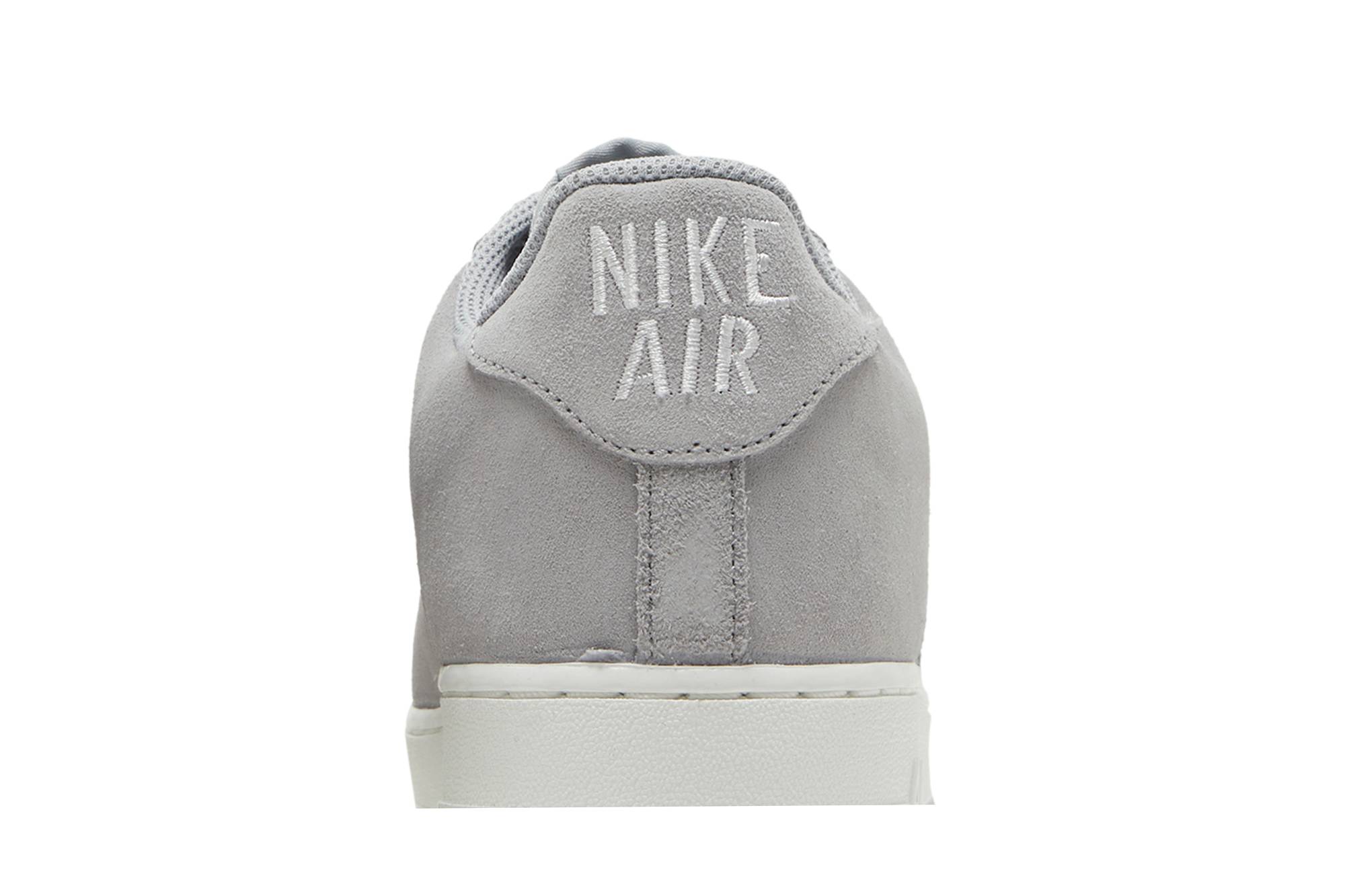 Nike Air Force 1 Low Retro ‚Light Smoke Grey‘
