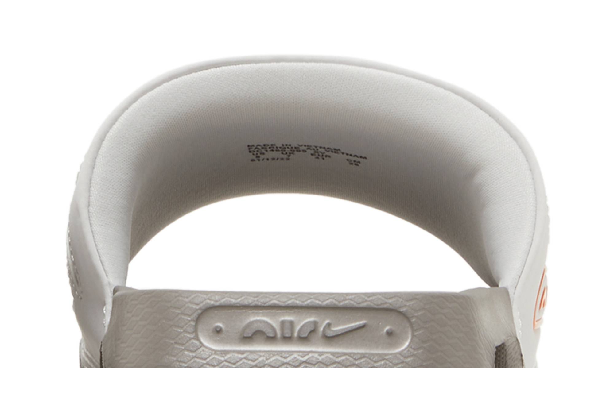 Nike Air Max Cirro Slide ‚Platinum Tint Flat Pewter‘