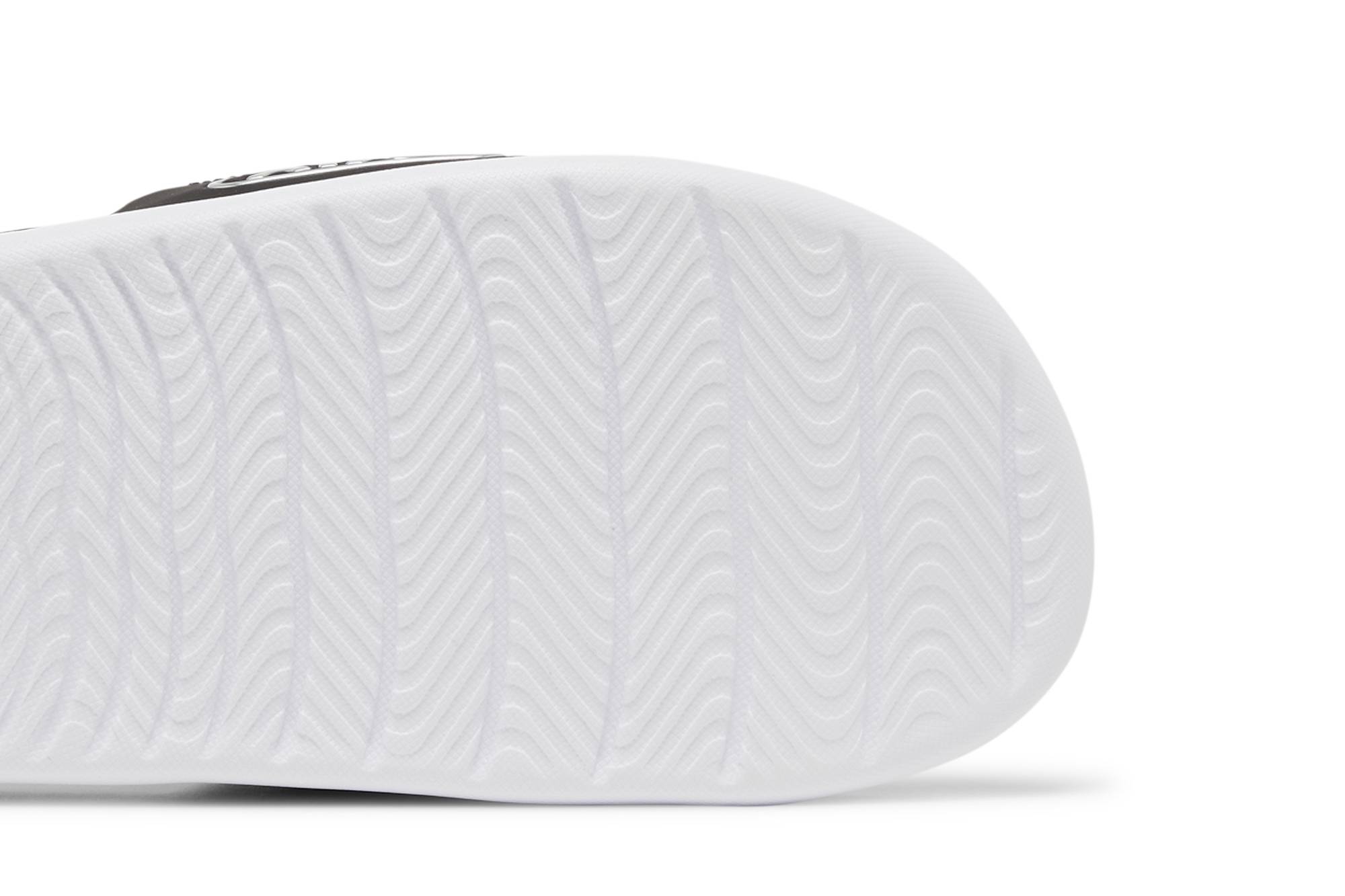 Nike Air Max Cirro Slides ‚Black Metallic Silver‘