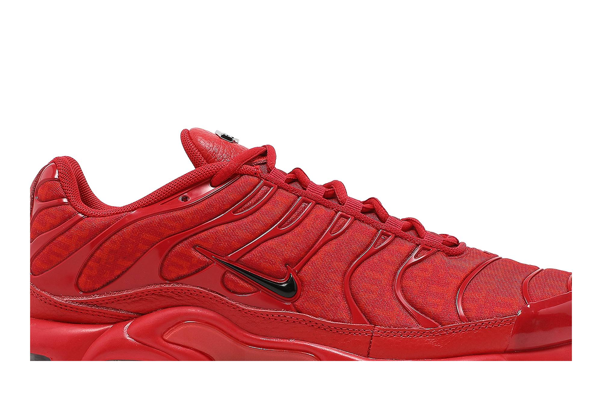 Nike Air Max Plus ‚University Red‘