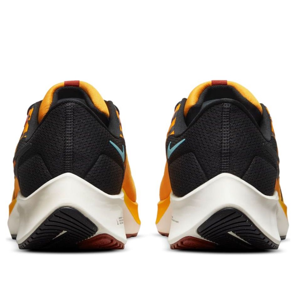 Nike Air Zoom Pegasus 38 ‚University Gold Black‘