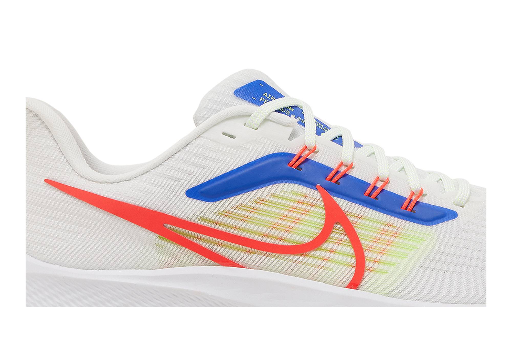 Nike Air Zoom Pegasus 39 ‚White Crimson Racer Blue‘